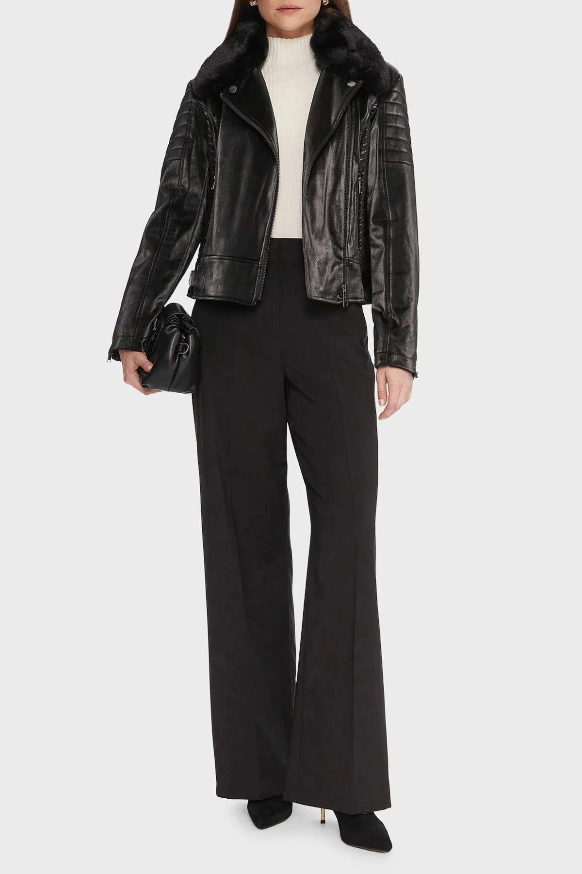 Guess Darcey Kapitoneli Regular Fit Çıkarılabilir Peluş Yaka Fermuarlı W5BL35W2820 Bayan Ceket W5BL35 W2820 JBLK SİYAH - 2