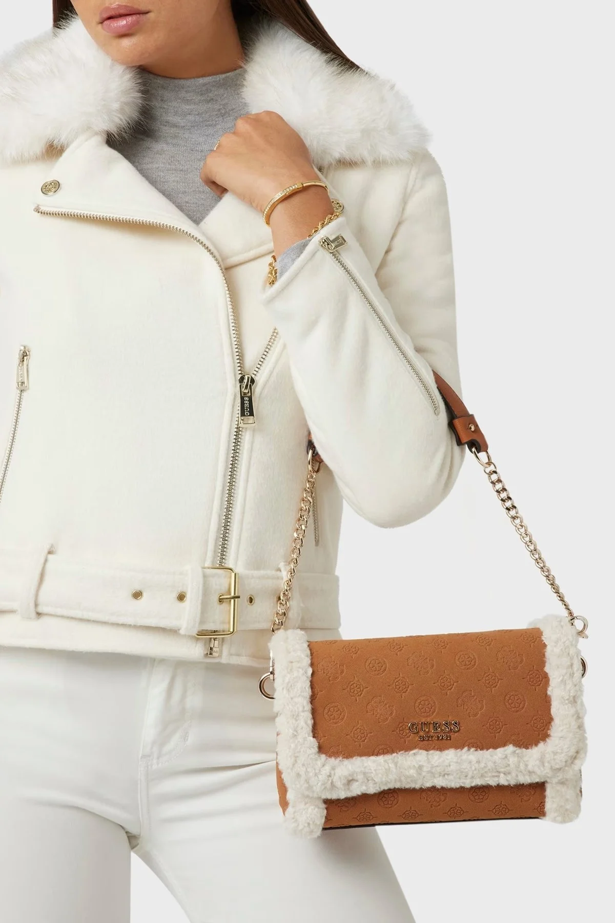 Guess Davika Kabartmalı 4G Logolu Çıkarılabilir Çift Askılı HWPG9497200 Bayan Çanta HWPG94 97200 COG TABA - 2