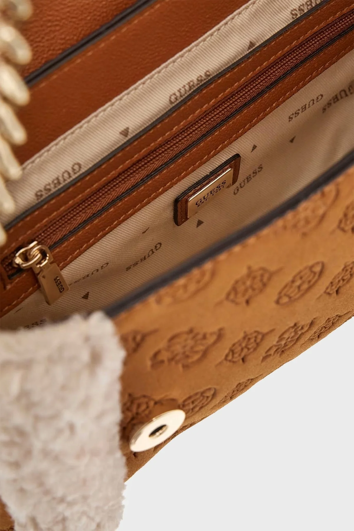 Guess Davika Kabartmalı 4G Logolu Çıkarılabilir Çift Askılı HWPG9497200 Bayan Çanta HWPG94 97200 COG TABA - 5