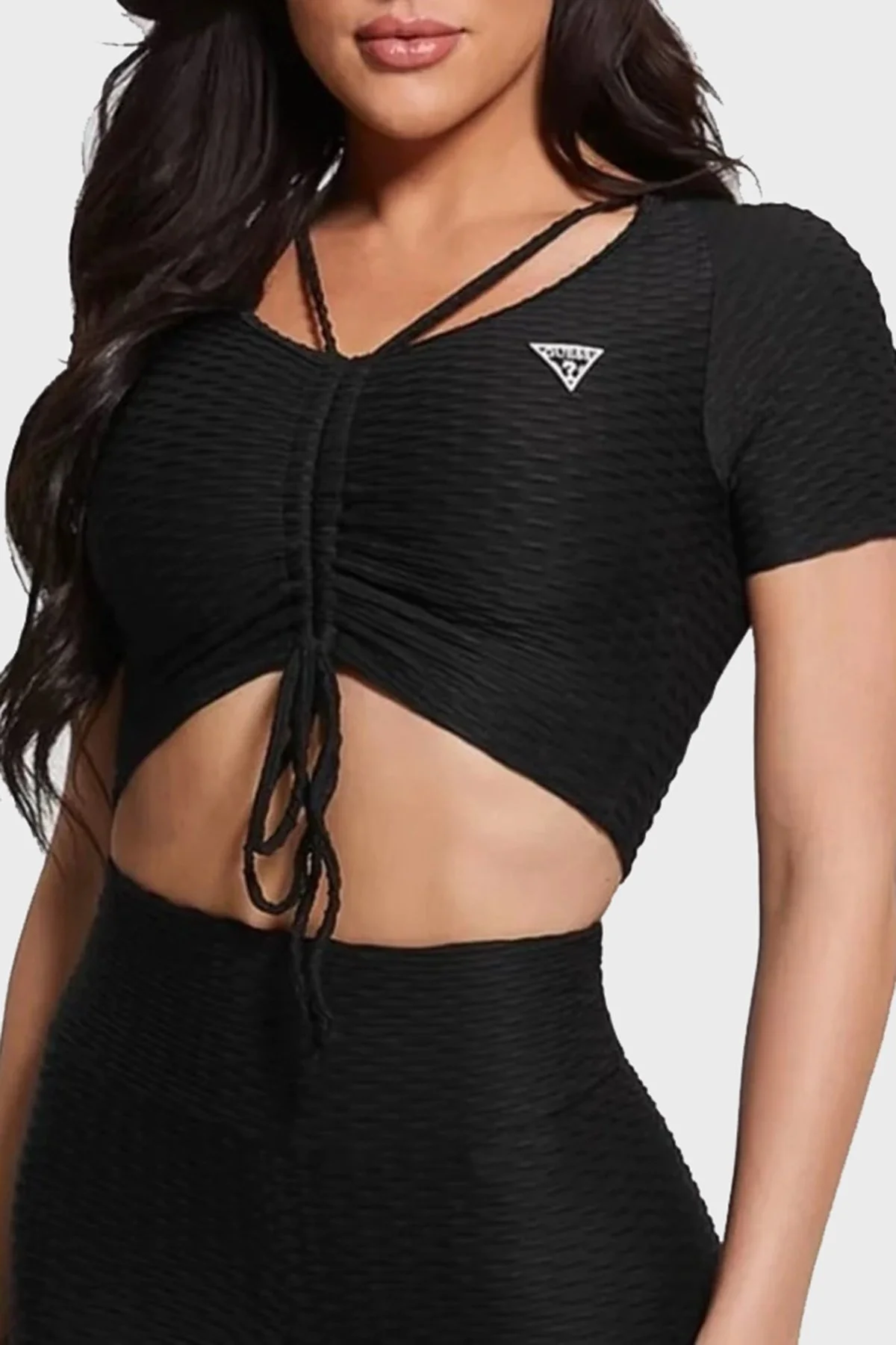 Guess Delma Slim Fit Bağcıklı Spor Crop Bayan Top V3GP09KBOA2 JBLK SİYAH - 1