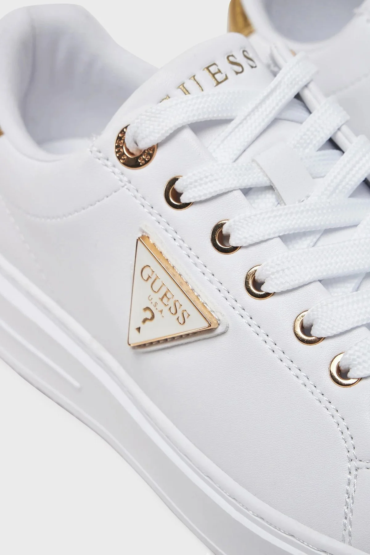 Guess Denesa Deri Karışımlı Logolu Kalın Taban Sneaker FLJD12LEA12 Bayan Ayakkabı FLJD12 LEA12 WHIGO BEYAZ-GOLD - 11