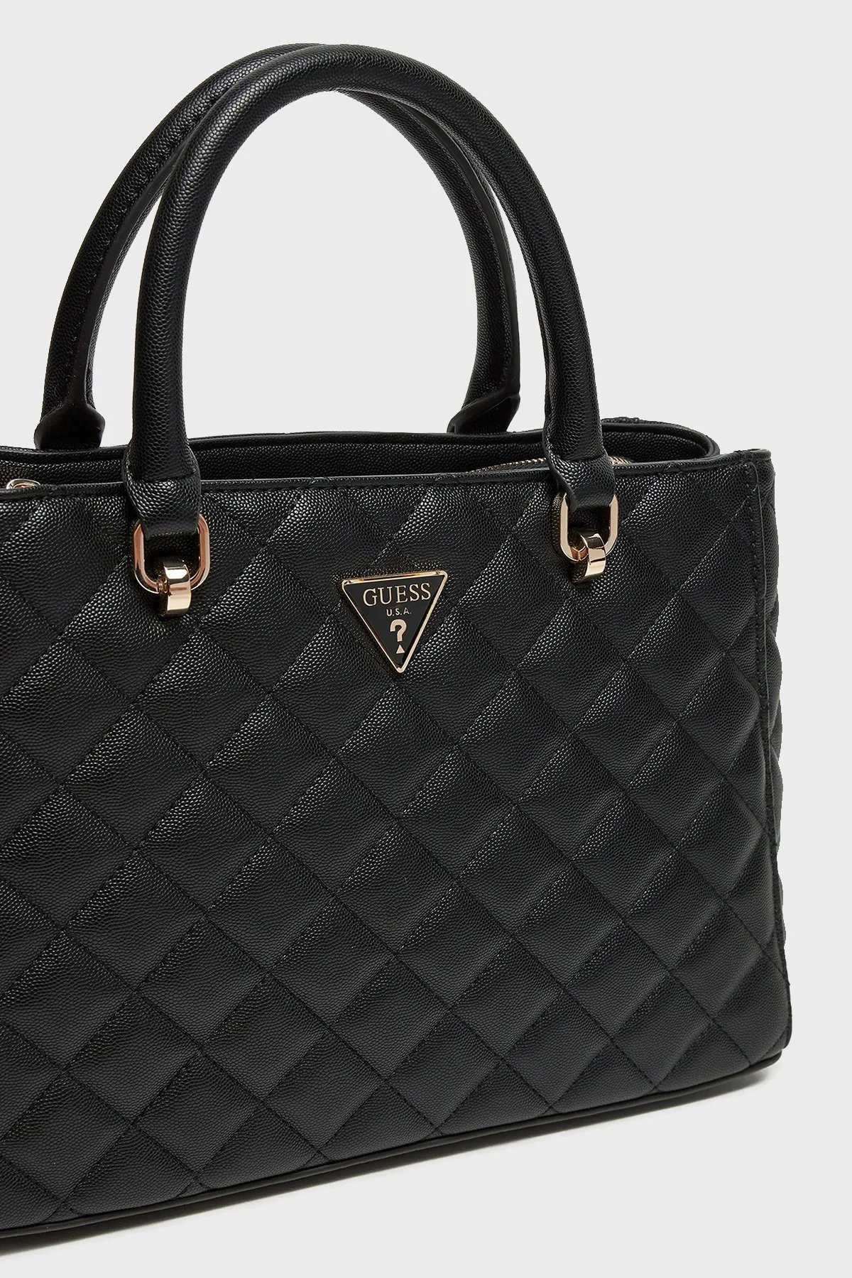 Guess Eco Carly Kapitoneli Çıkarılabilir Omuz Askılı HWEQG950906 Bayan Çanta HWEQG9 50906 BLA SİYAH - 4