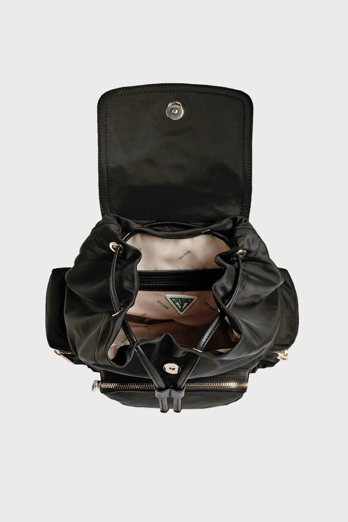 Guess Eco Gemma Logolu Ayarlanabilir Omuz Askılı HWEYG839532 Bayan Sırt Çantası HWEYG8 39532 BLA SİYAH - 4