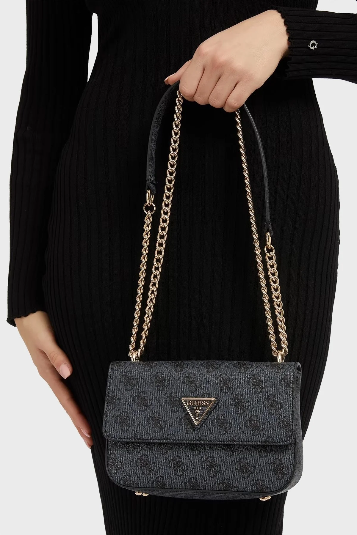 Guess Eco Logolu Zincirli Omuz Askılı Çapraz Mini Bayan Çanta HWEBG876721 CLO ANTRASİT - 3