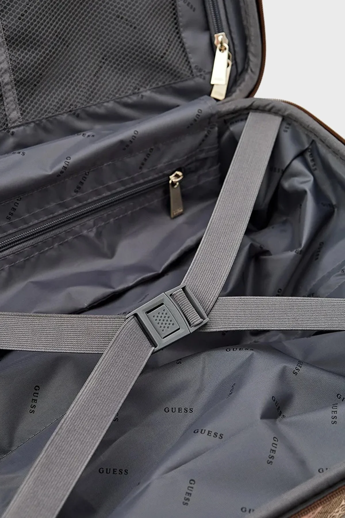 Guess Eliette Logolu Fermuarlı Şifre Kilitli Küçük Boy TWB93159830 Bayan Valiz TWB93159830 LOU KAHVE - 6