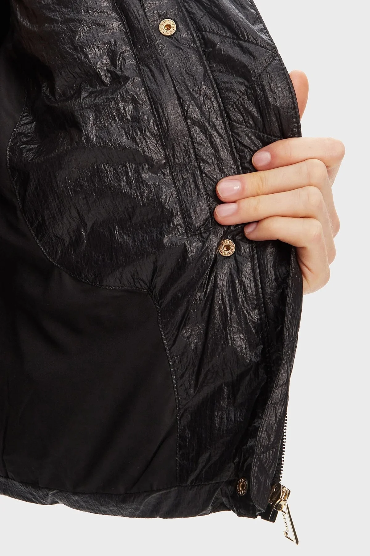 Guess Ernestine Regular Fit Çıkarılabilir Kapüşonlu Logolu Şişme W5YL11WHDO2 Bayan Yelek W5YL11 WHDO2 JBLK SİYAH - 7