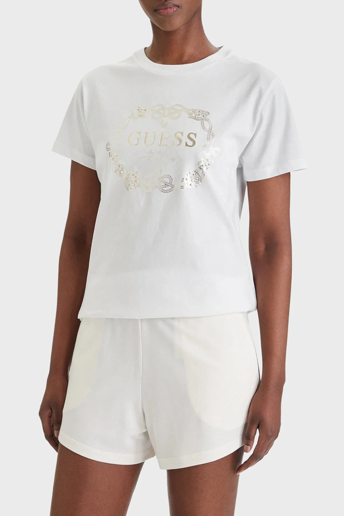 Guess Eva Logolu Pamuklu Boxy Fit Bisiklet Yaka E6GI00I3Z14 Bayan T Shirt E6GI00 I3Z14 G011 BEJ - 1