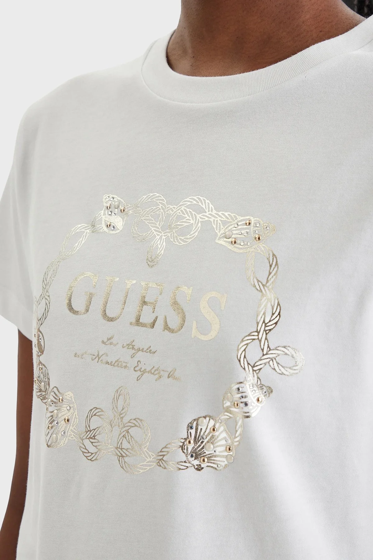 Guess Eva Logolu Pamuklu Boxy Fit Bisiklet Yaka E6GI00I3Z14 Bayan T Shirt E6GI00 I3Z14 G011 BEJ - 4