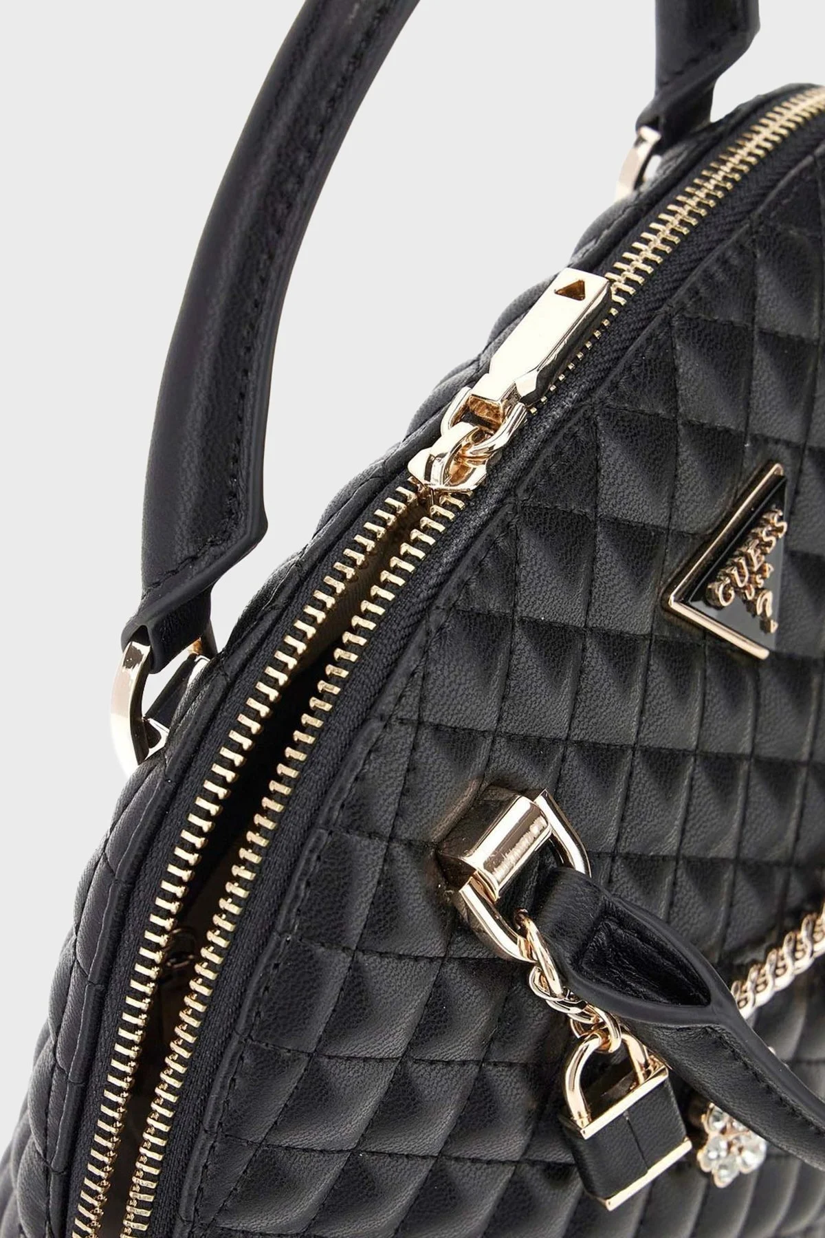 Guess Everlee Kapitoneli Çıkarılabilir Askılı HWEG8679050 Bayan Çanta HWEG86 79050 BLA SİYAH - 3