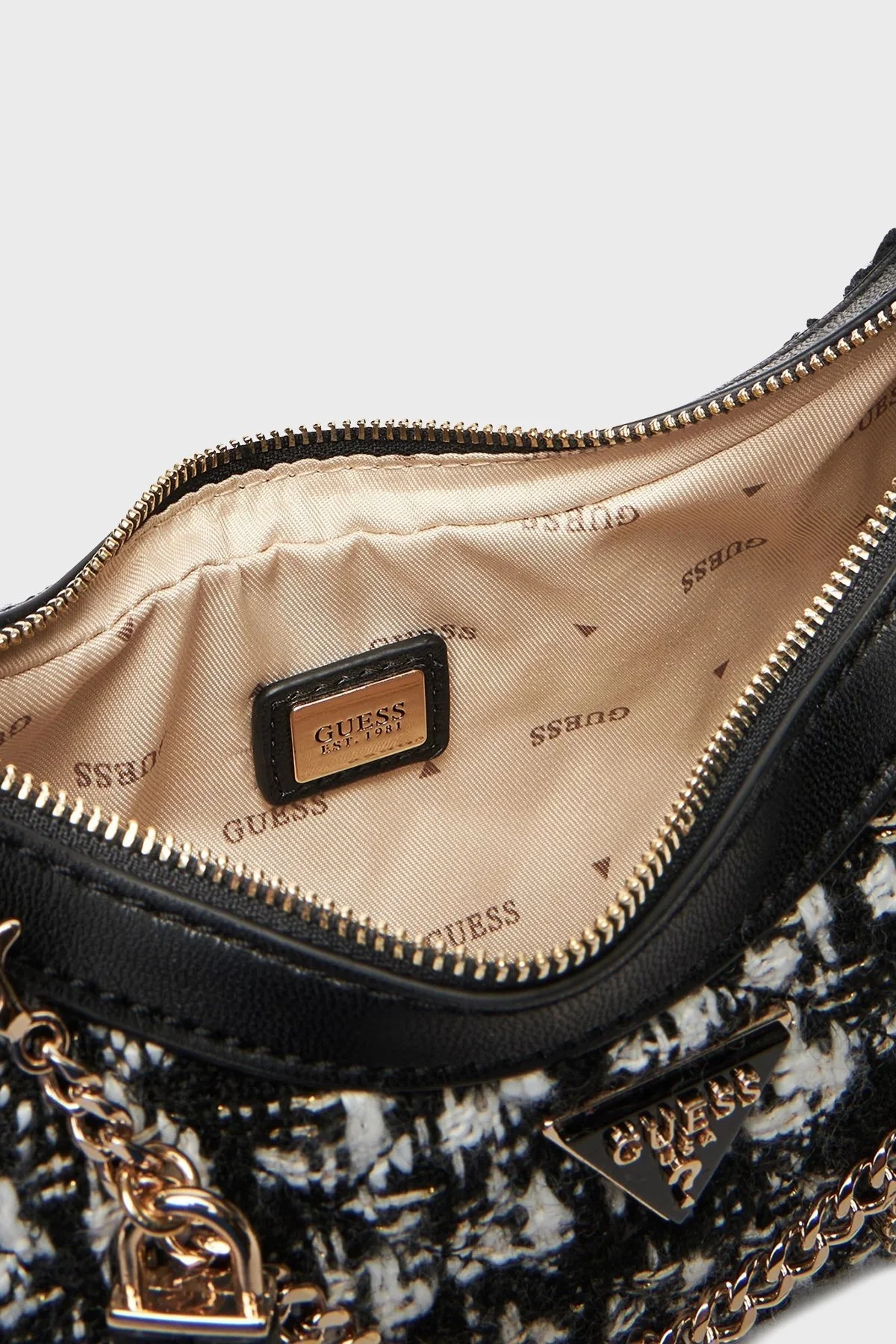 Guess Everlee Omuz Askılı Tüvit HWTB8679180 Bayan Çanta HWTB86 79180 BML SİYAH - 5