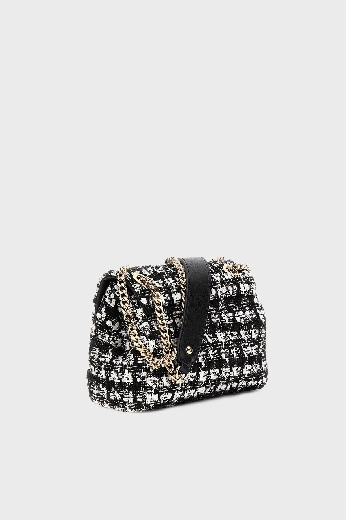 Guess Everlee Zincir Askılı Tüvit HWTB8679210 Bayan Çanta HWTB86 79210 BML SİYAH - 4