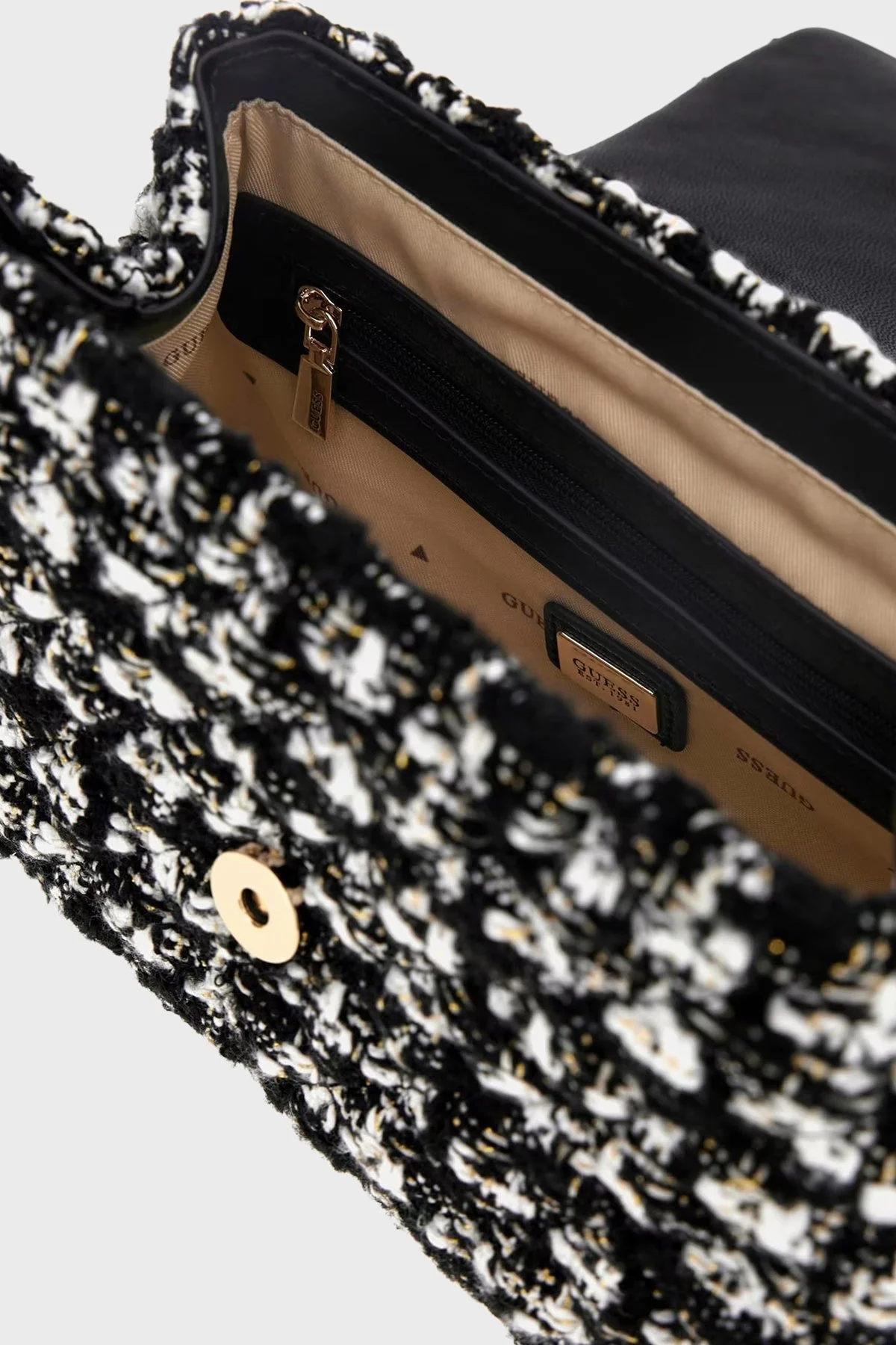 Guess Everlee Zincir Askılı Tüvit HWTB8679210 Bayan Çanta HWTB86 79210 BML SİYAH - 5