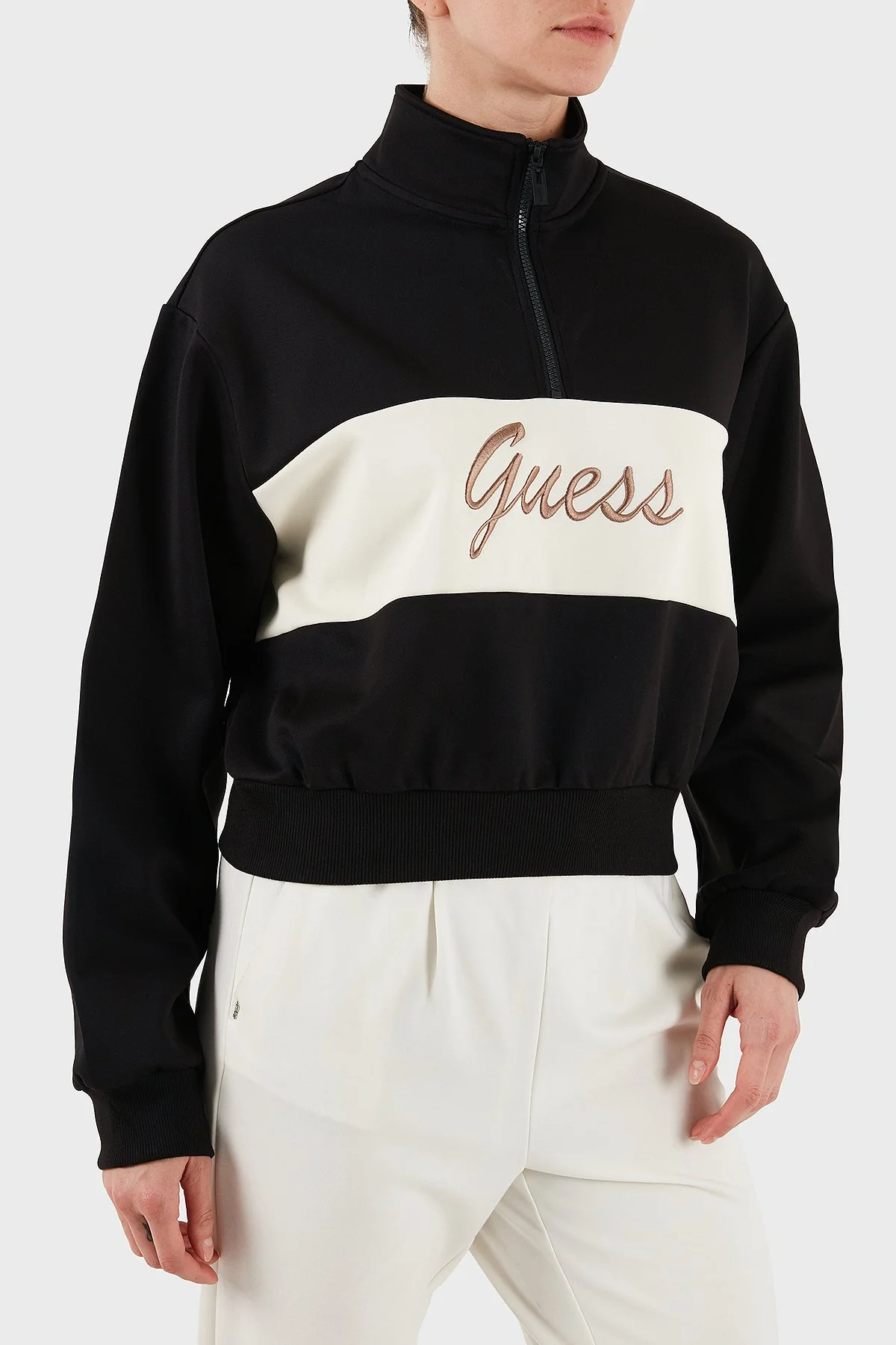 Guess Fabia Streç Logolu Regular Fit Yarım Fermuarlı Dik Yaka Kısa V5BQ00KCX22 Bayan Sweat V5BQ00 KCX22 JBLK SİYAH - 6