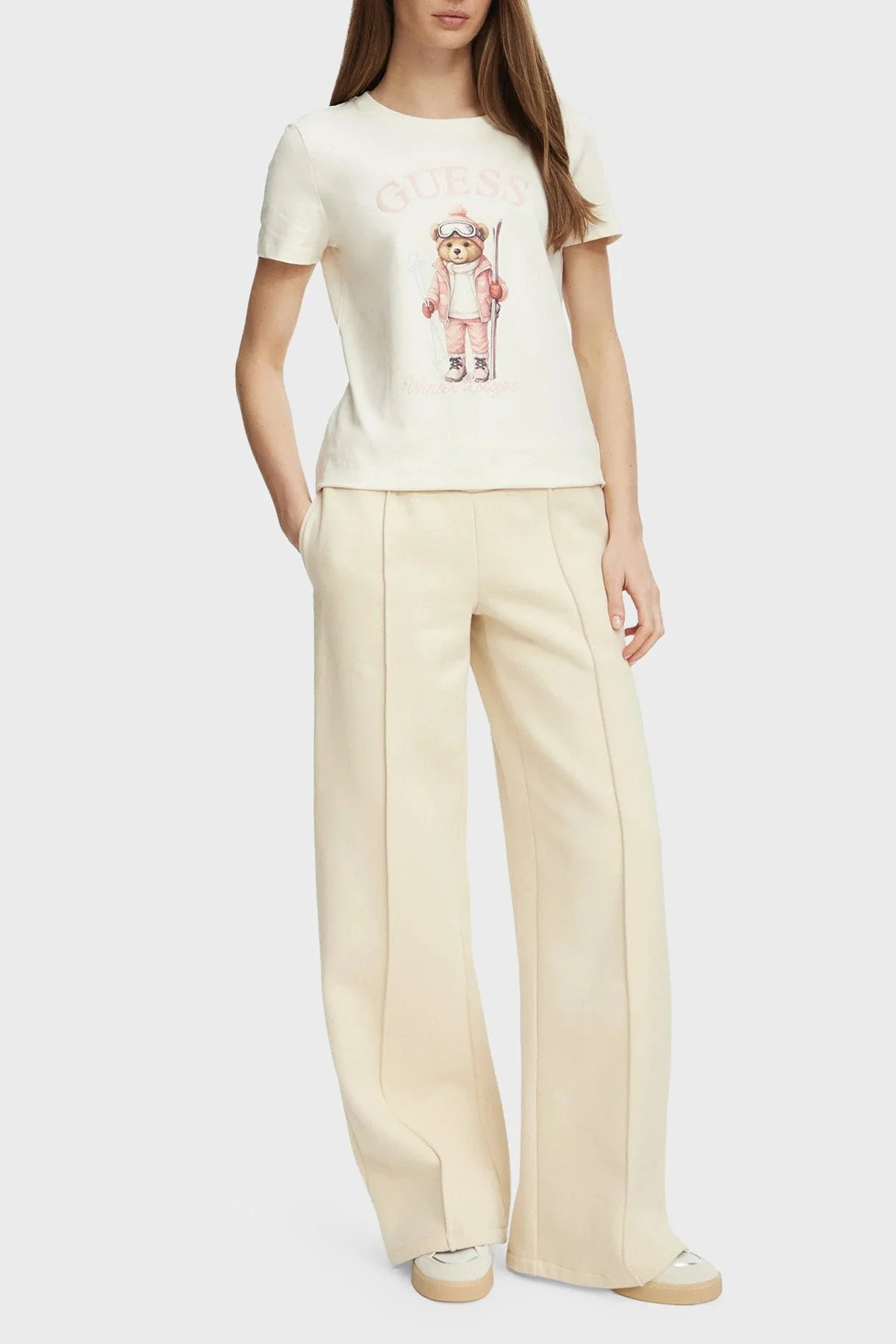 Guess Fabrizia Logolu Pamuklu Bisiklet Yaka V6BI19K6749 Kadın T Shirt V6BI19 K6749 G012 Beyaz - 2