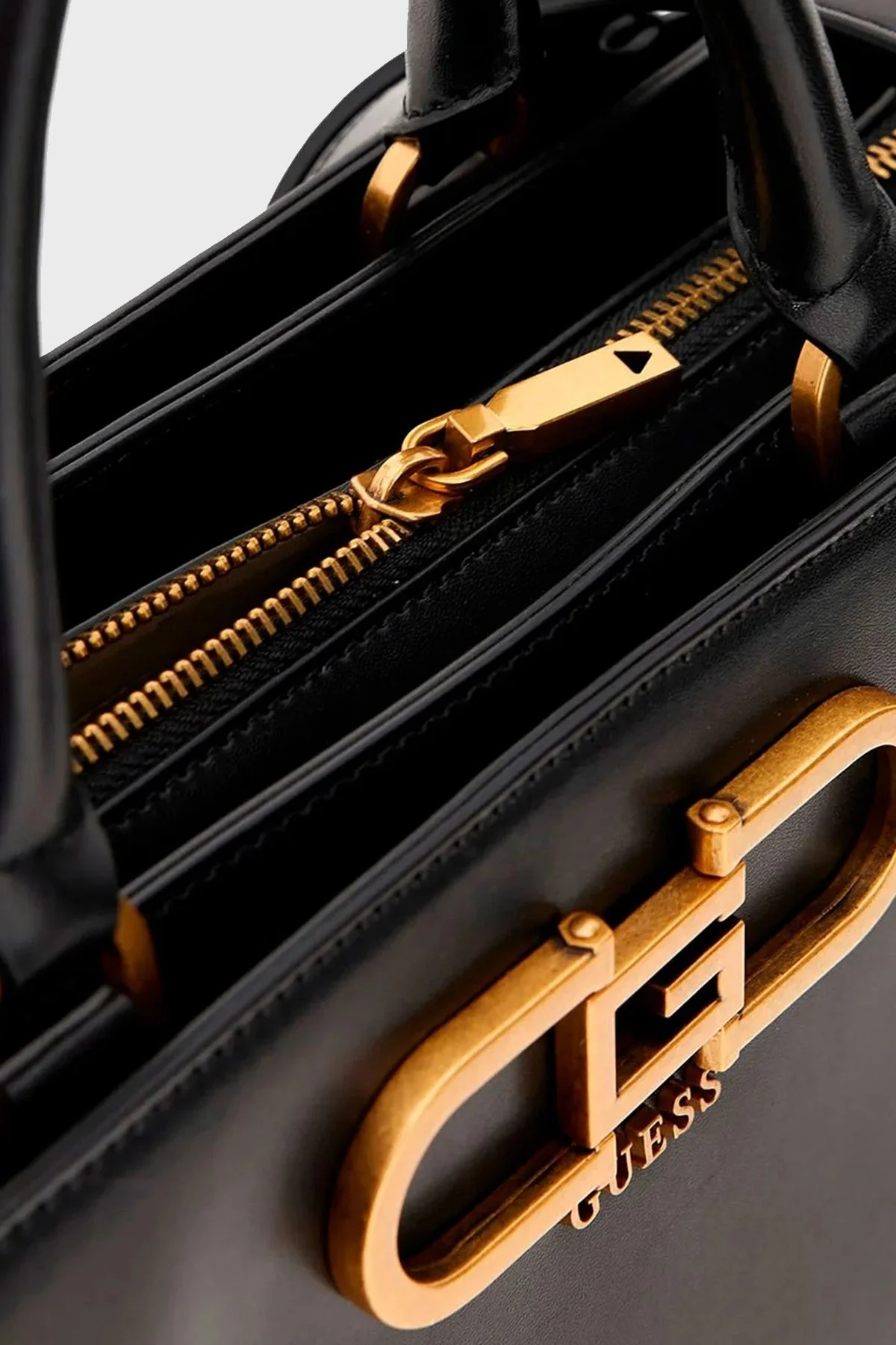 Guess Fleet Çıkarılabilir Omuz Askılı Bayan Çanta HWVB8982060 BLA SİYAH - 5