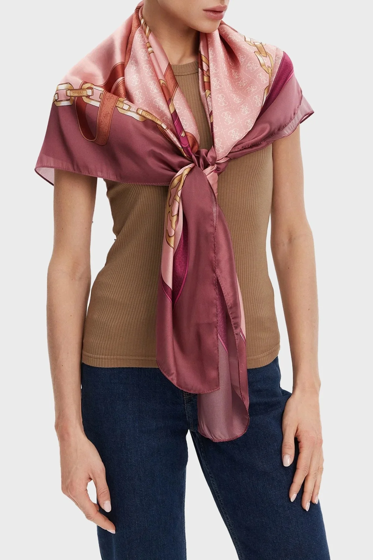 Guess Foulard 4G Logo Baskılı 125 x 125 cm AW5301SIL03 Bayan Şal AW5301 SIL03 BOM PEMBE - 2