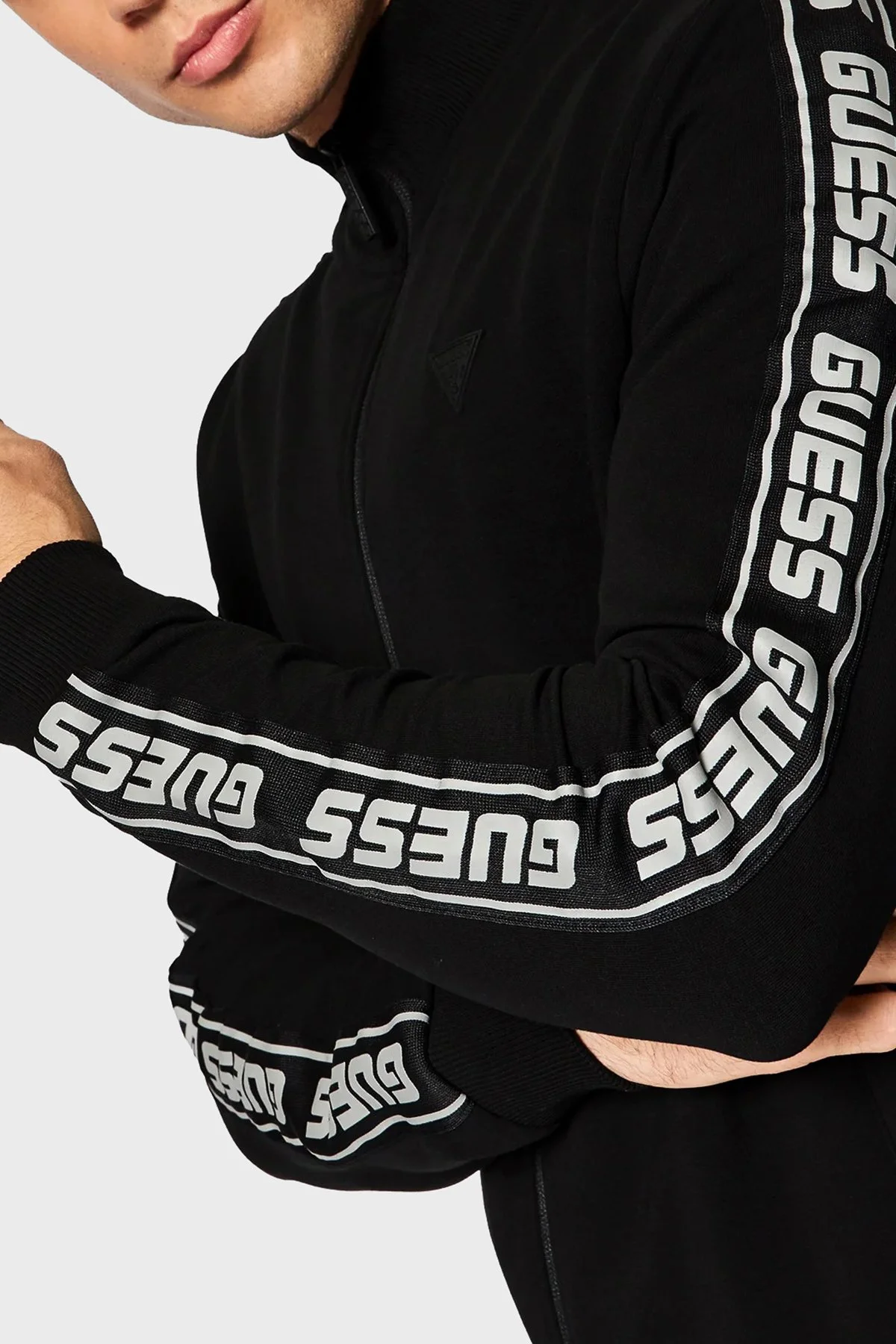 Guess Full Zip Pamuklu Regular Fit Dik Yaka Fermuarlı Z2YQ12K6ZS1 Erkek Sweat Z2YQ12 K6ZS1 JBLK SİYAH - 3