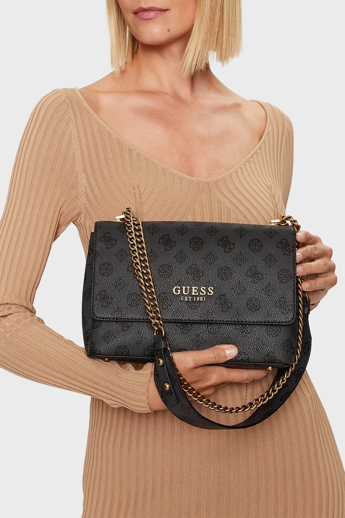 Guess Fynna Logolu Ayarlanabilir ve Çıkarılabilir Omuz Askılı Bayan Çanta HWPB8993210 CHG ANTRASİT - 2