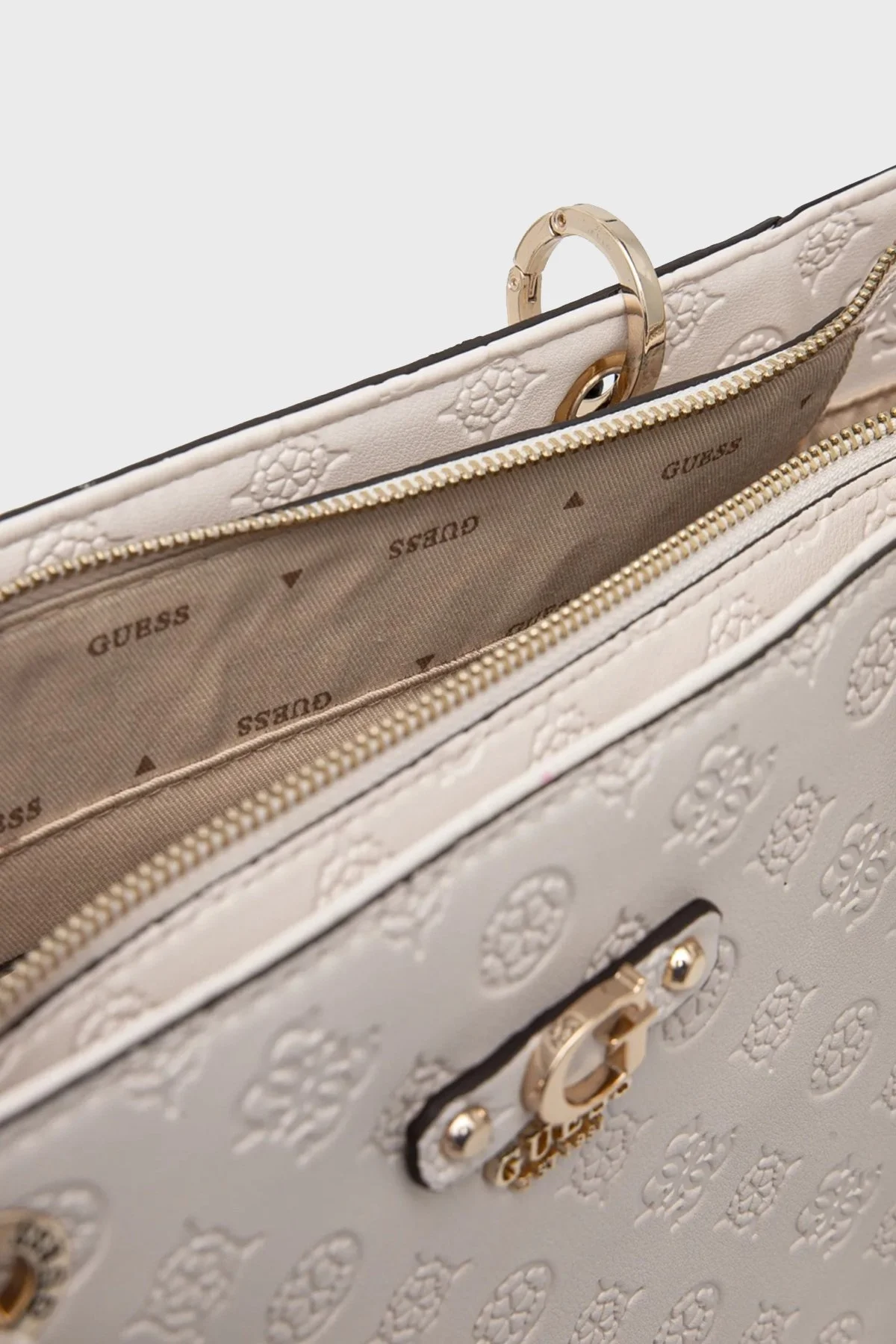 Guess Gerty 4G Logolu Büyük HWPD9529250 Bayan Çanta HWPD95 29250 OFF BEYAZ - 7