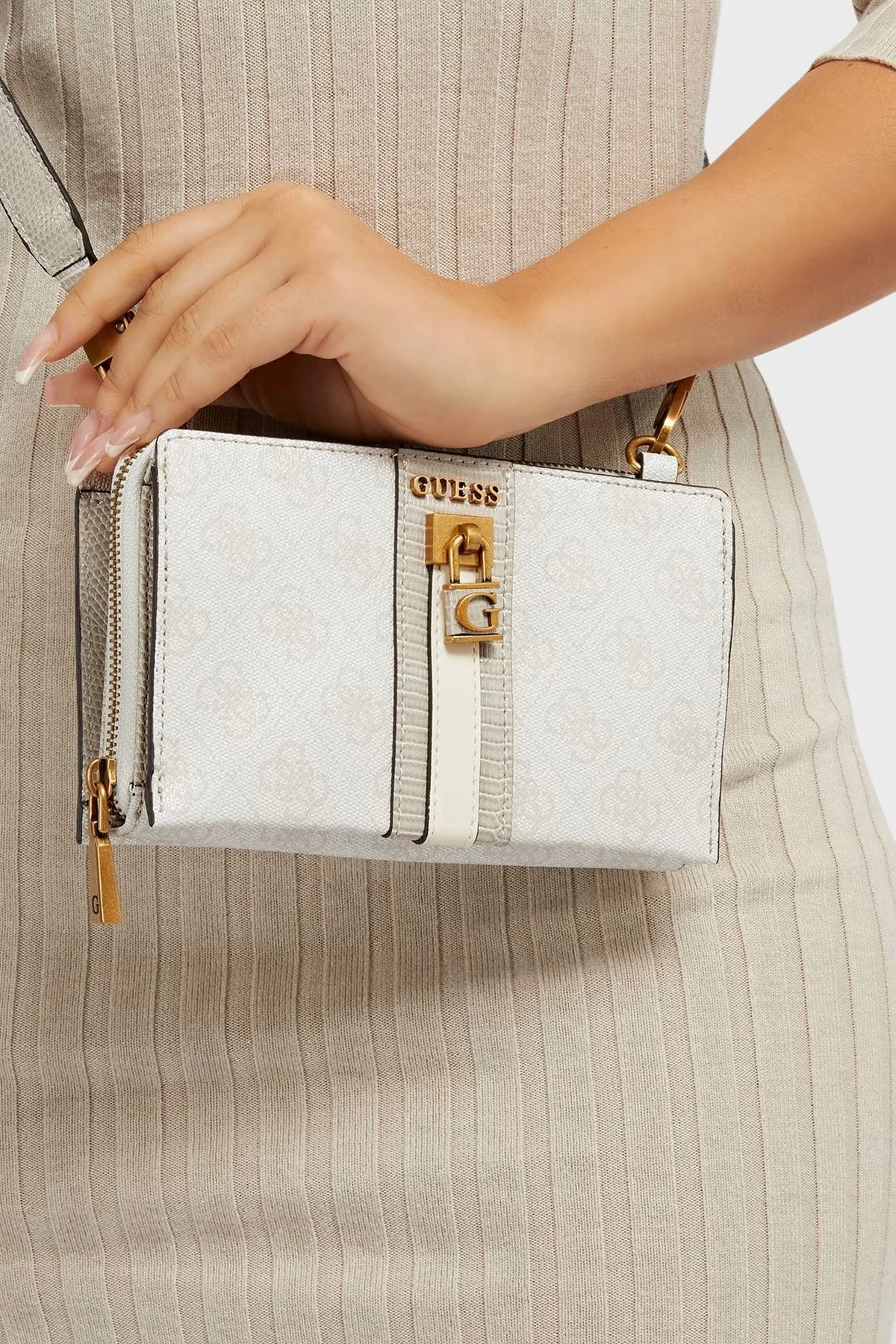 Guess Ginevra Fermuarlı Çıkarılabilir Omuz Askılı Bayan Çanta HWSB8675720 STL EKRU - 3