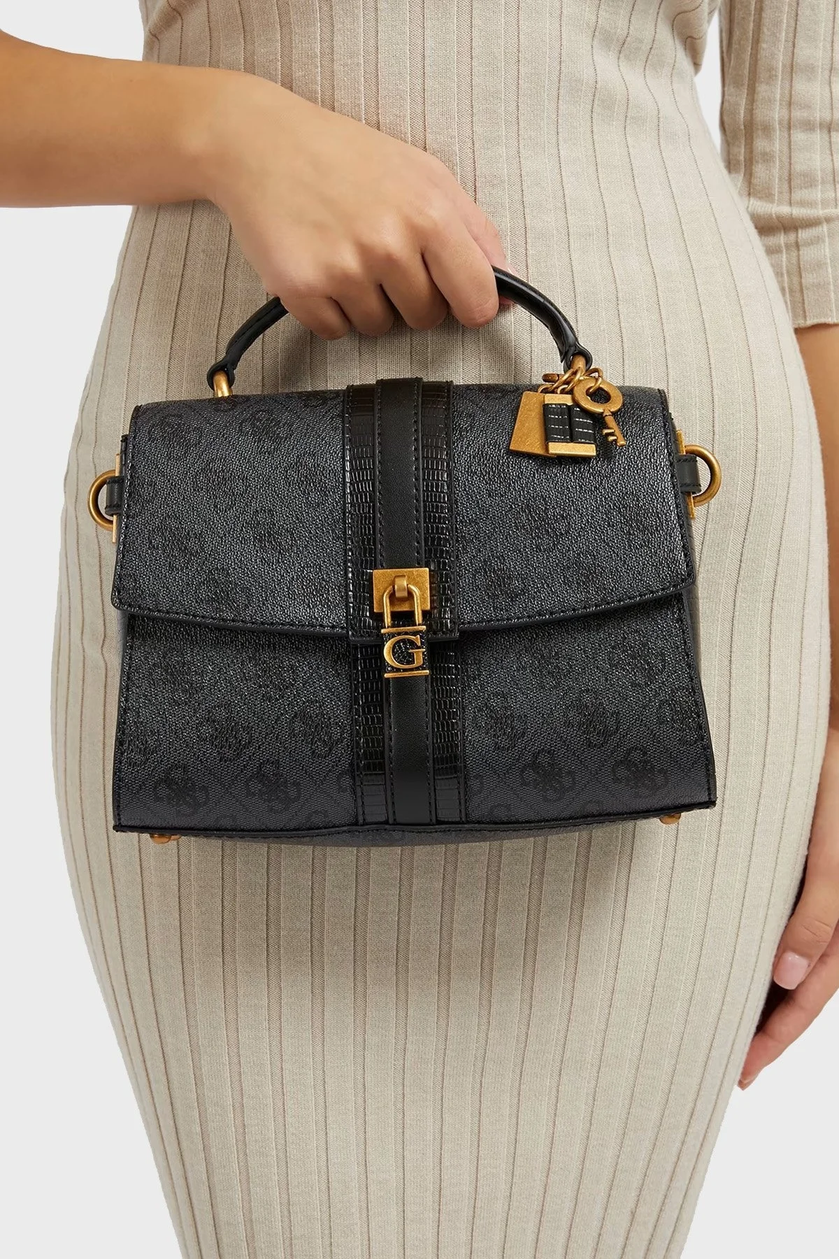 Guess Ginevra Logolu Çıkarılabilir Omuz Askılı Bayan Çanta HWSB8675200 CLO ANTRASİT - 3