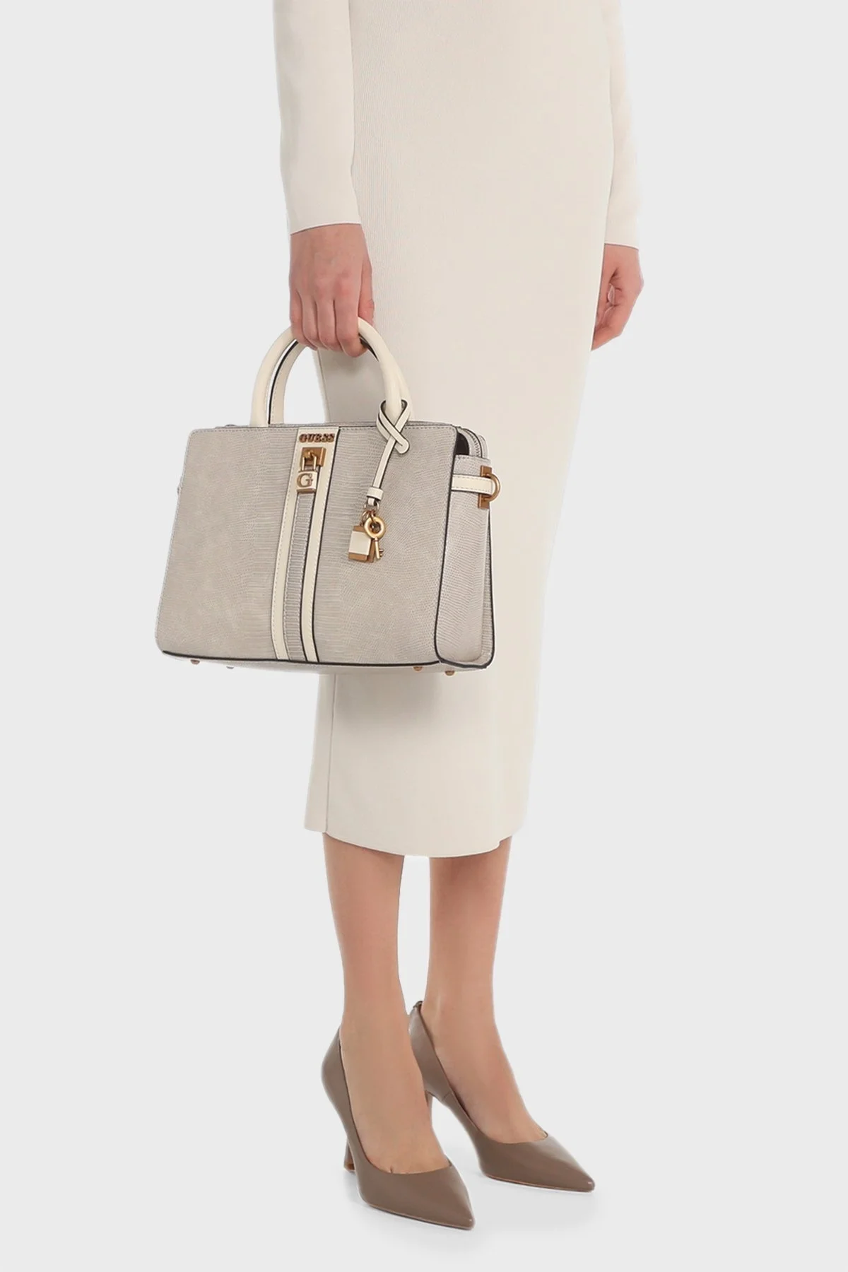 Guess Ginevra Logolu Çıkarılabilir Uzatma Askılı Bayan Çanta HWKB8734060 TAU AÇIK GRİ - 2