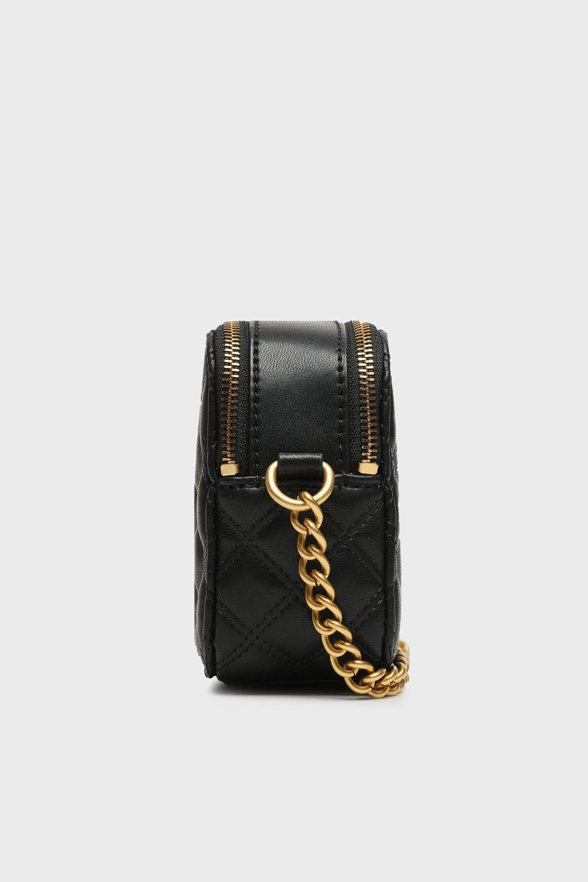 Guess Giully Logolu Zincir Askılı Kapitone Bayan Çanta HWQA8748140 BLA SİYAH - 4