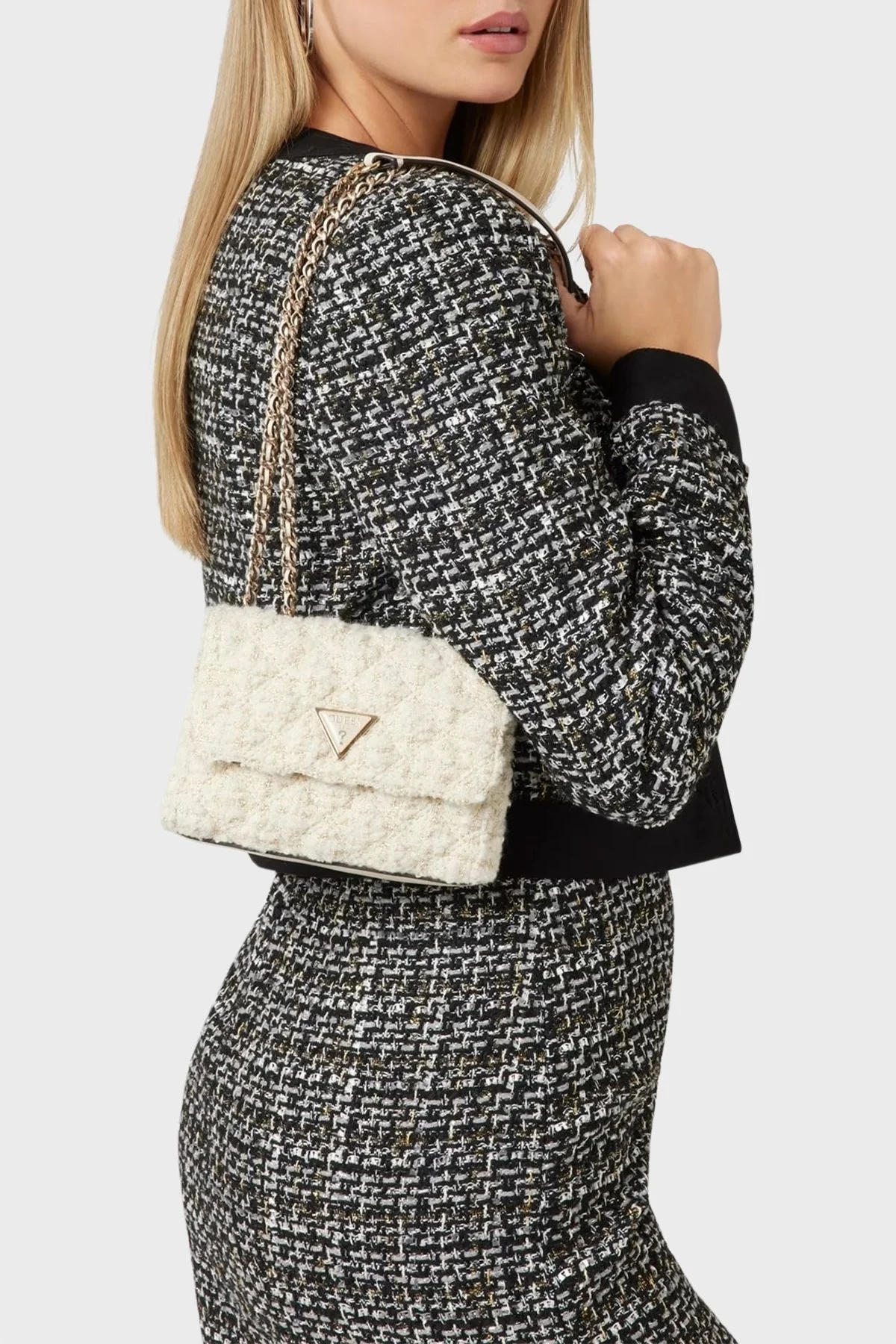 Guess Giully Yün Karışımlı Ayarlanabilir Zincir Askılı Mini HWAT8748740 Bayan Çanta HWAT87 48740 IVO EKRU - 2