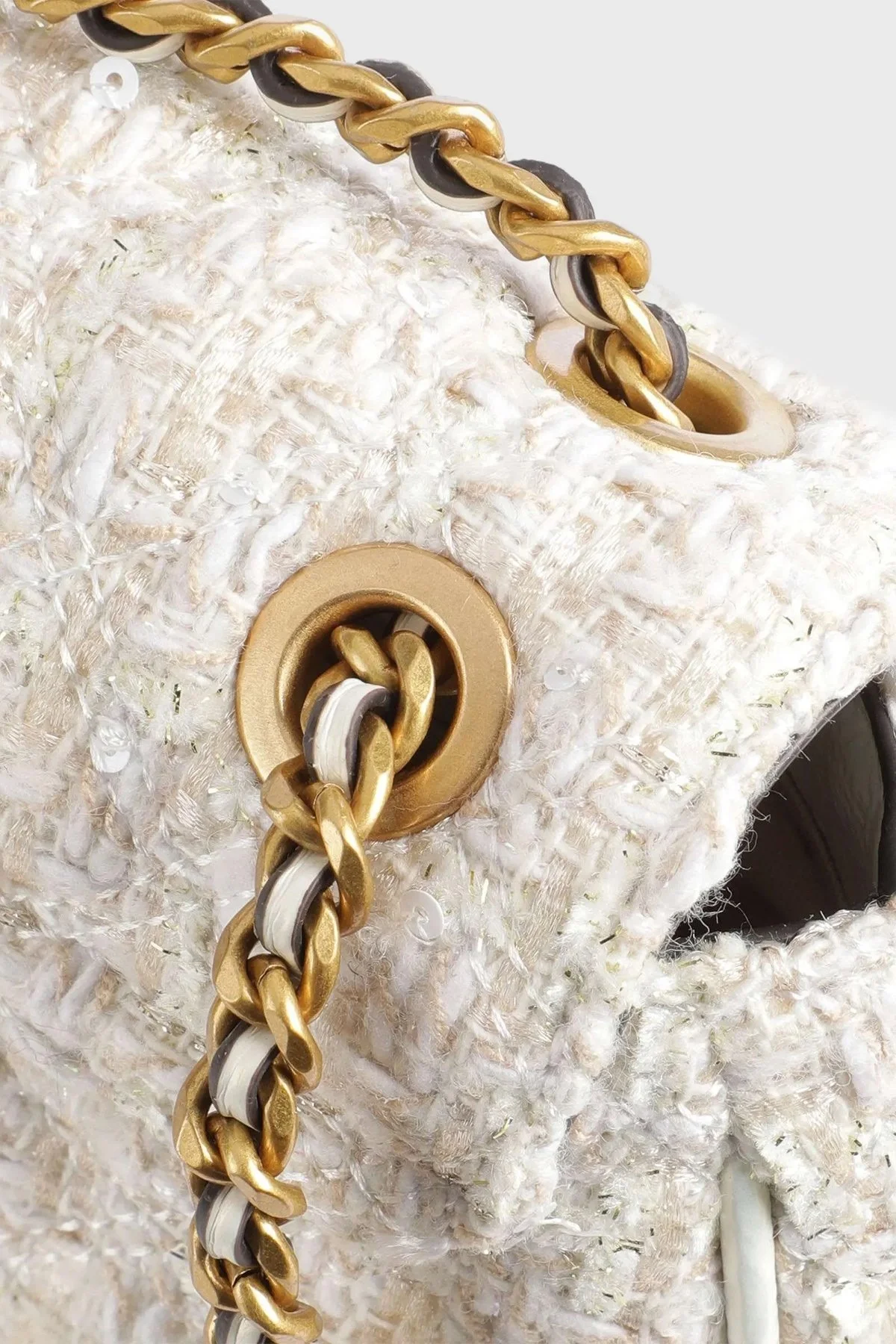 Guess Giully Zincir Askılı Kapitone HWTI8748210IVM Bayan Çanta HWTI8748210 IVM BEYAZ - 4