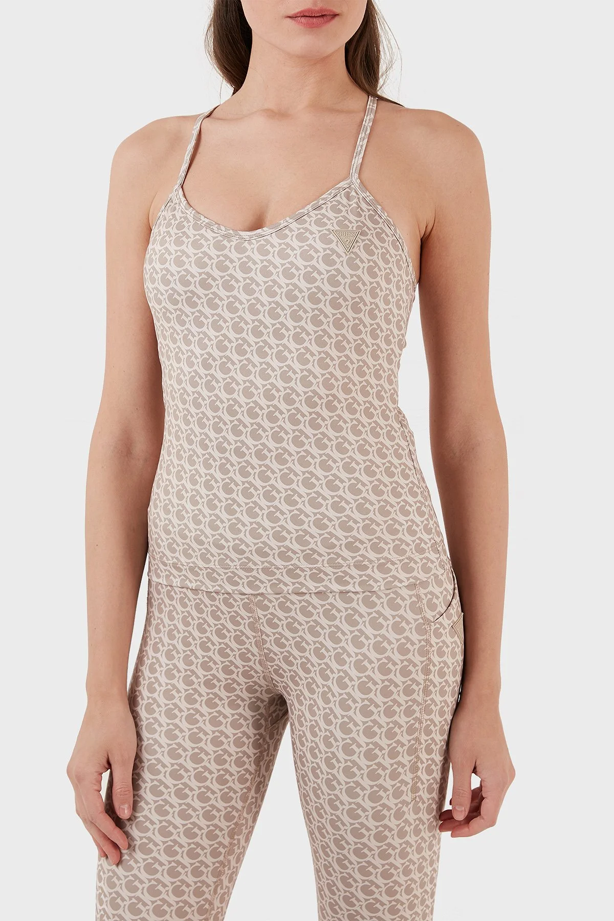 Guess Gj Logomania Desenli Esnek Slim Fit İp Askılı Bayan Atlet V3GP01MC03W P17X KAHVE - 1