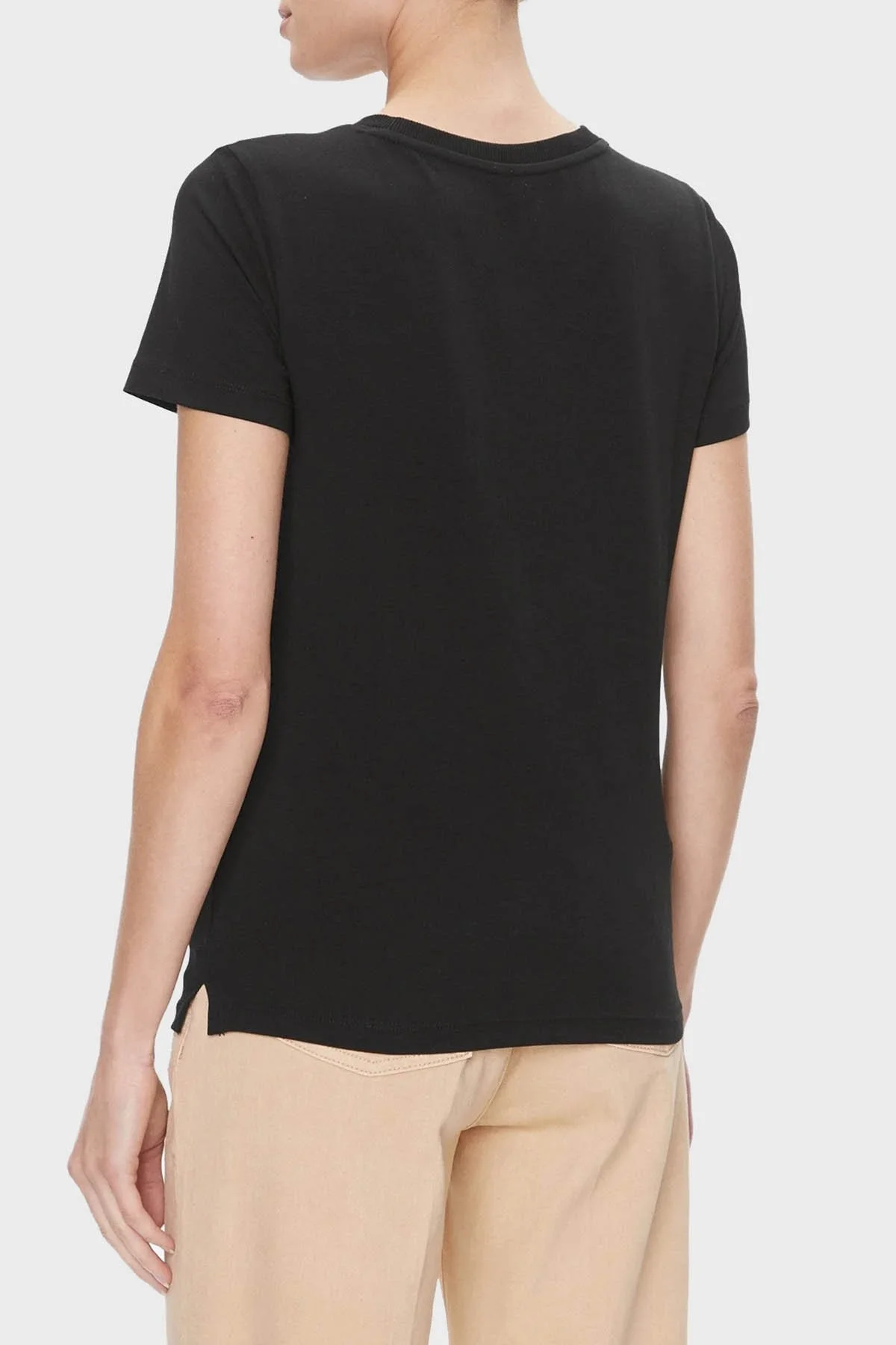 Guess Gold Pamuklu Regular Fit Bisiklet Yaka W4RI69J1314JBLK Bayan T Shirt W4RI69J1314 JBLK SİYAH - 2