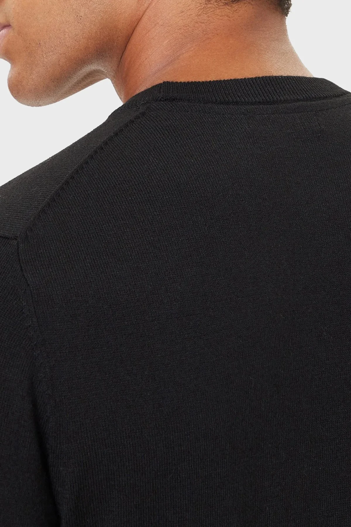 Guess Hammond İpek ve Yün Karışımlı Slim Fit Bisiklet Yaka Erkek Kazak M5YR00 Z0122 JBLK SİYAH - 5