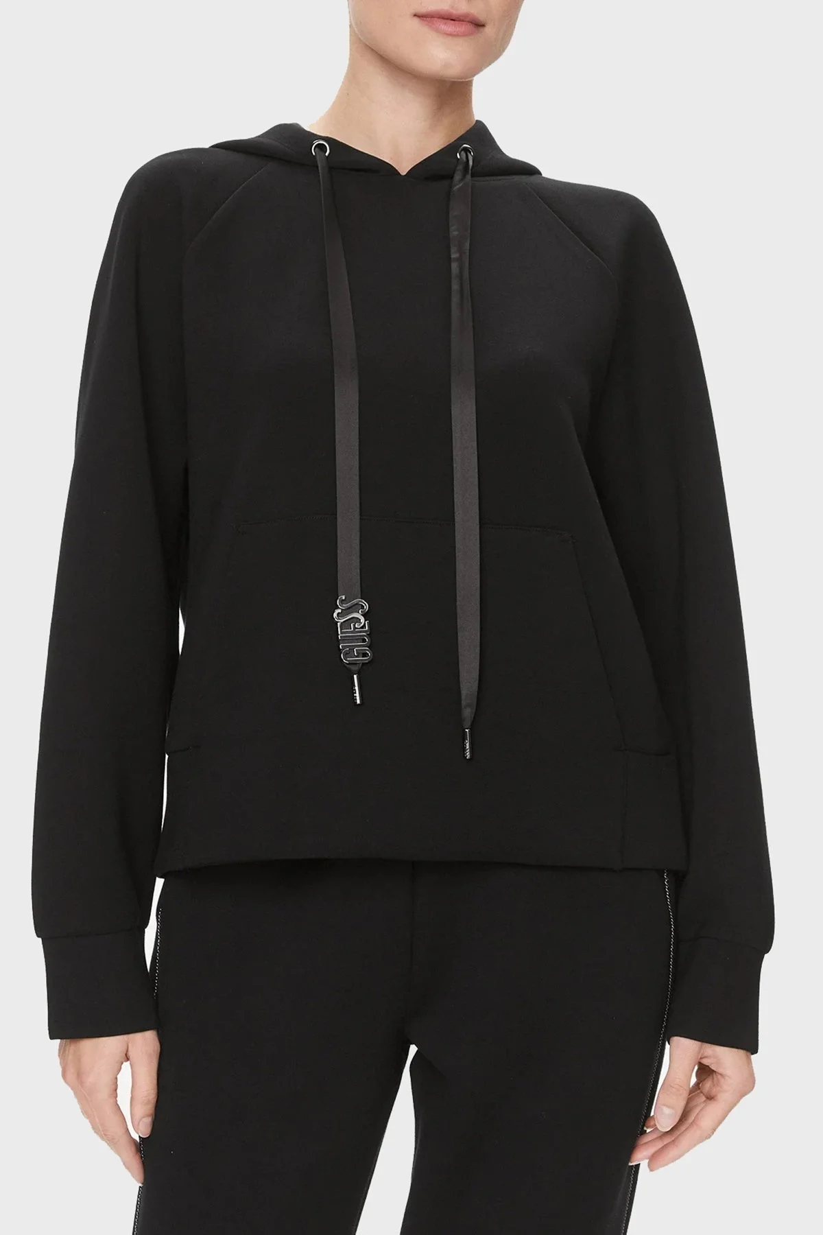 Guess Hooded Loose Fit Kapüşonlu W4RQ04 KBYE2 Bayan Sweat W4RQ04KBYE2 JBLK SİYAH - 1