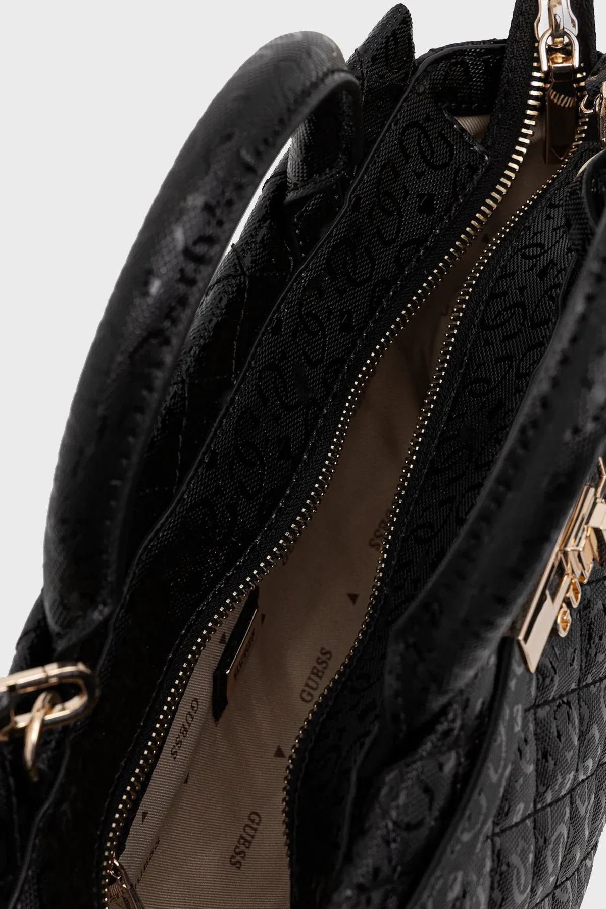 Guess Idra Logolu Çıkarılabilir Askılı HWGG8157050 Bayan Çanta HWGG81 57050 BLA SİYAH - 5