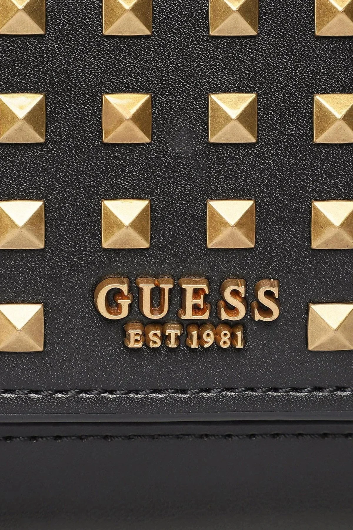 Guess Iseline Logolu Zımba Detaylı Çapraz Omuz Askılı Mini Bayan Çanta HWVE8960780 BLA SİYAH - 6
