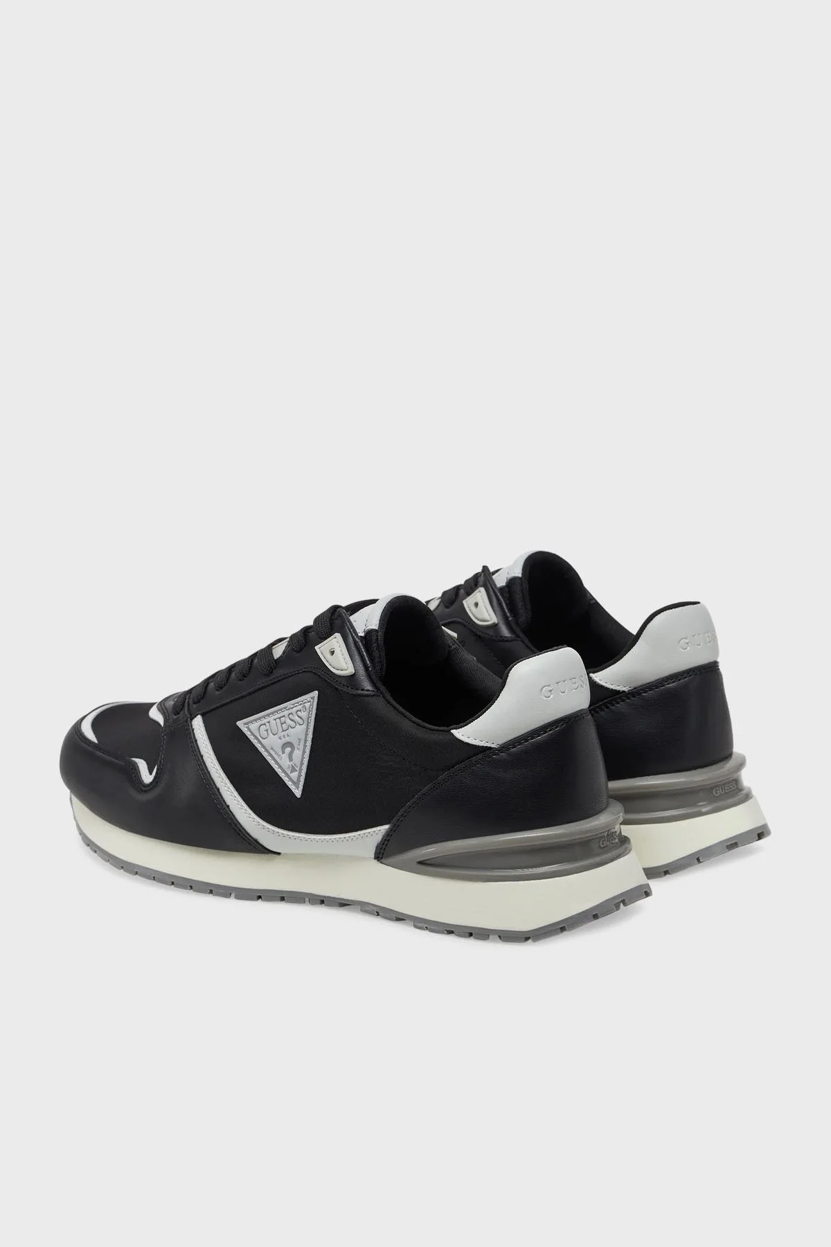 Guess Island Logolu Sneaker FMJISLFAL12 Erkek Ayakkabı FMJISL FAL12 BKGRY SİYAH - 10