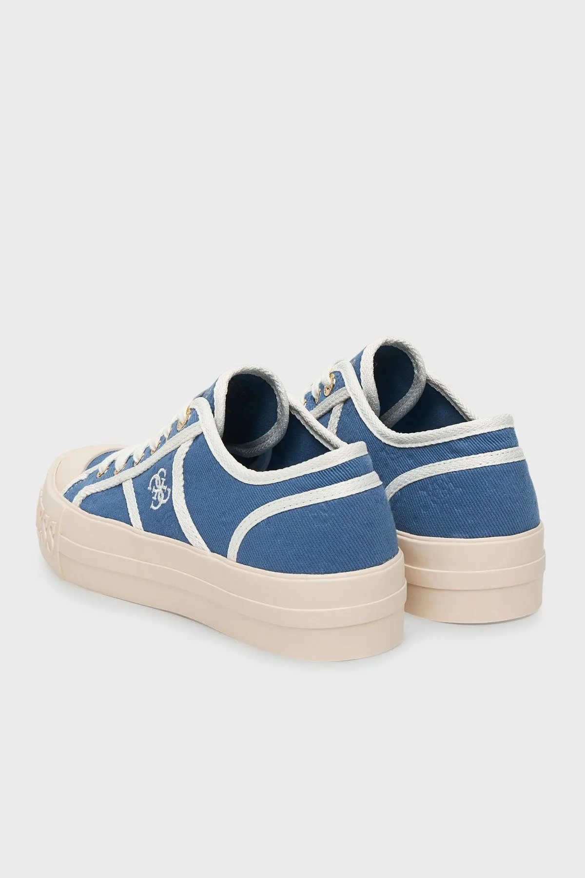 Guess Issah Logolu Bağcıklı Sneaker FLPISSFAL12 Bayan Ayakkabı FLPISS FAL12 DENIM MAVİ - 5