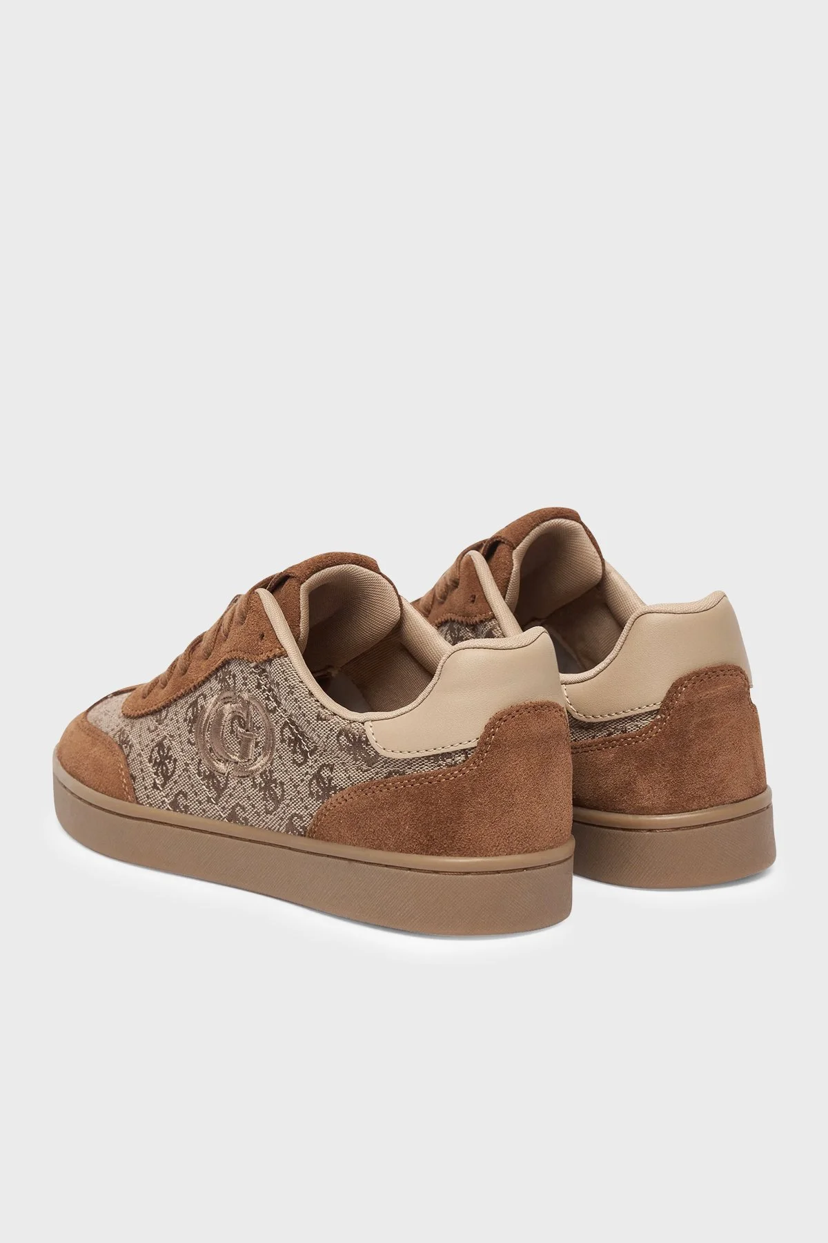 Guess Jacek 4G Logolu Süet Detaylı Sneaker FLTJACLEA12 Kadın Ayakkabı FLTJAC LEA12 COGNA Taba - 4