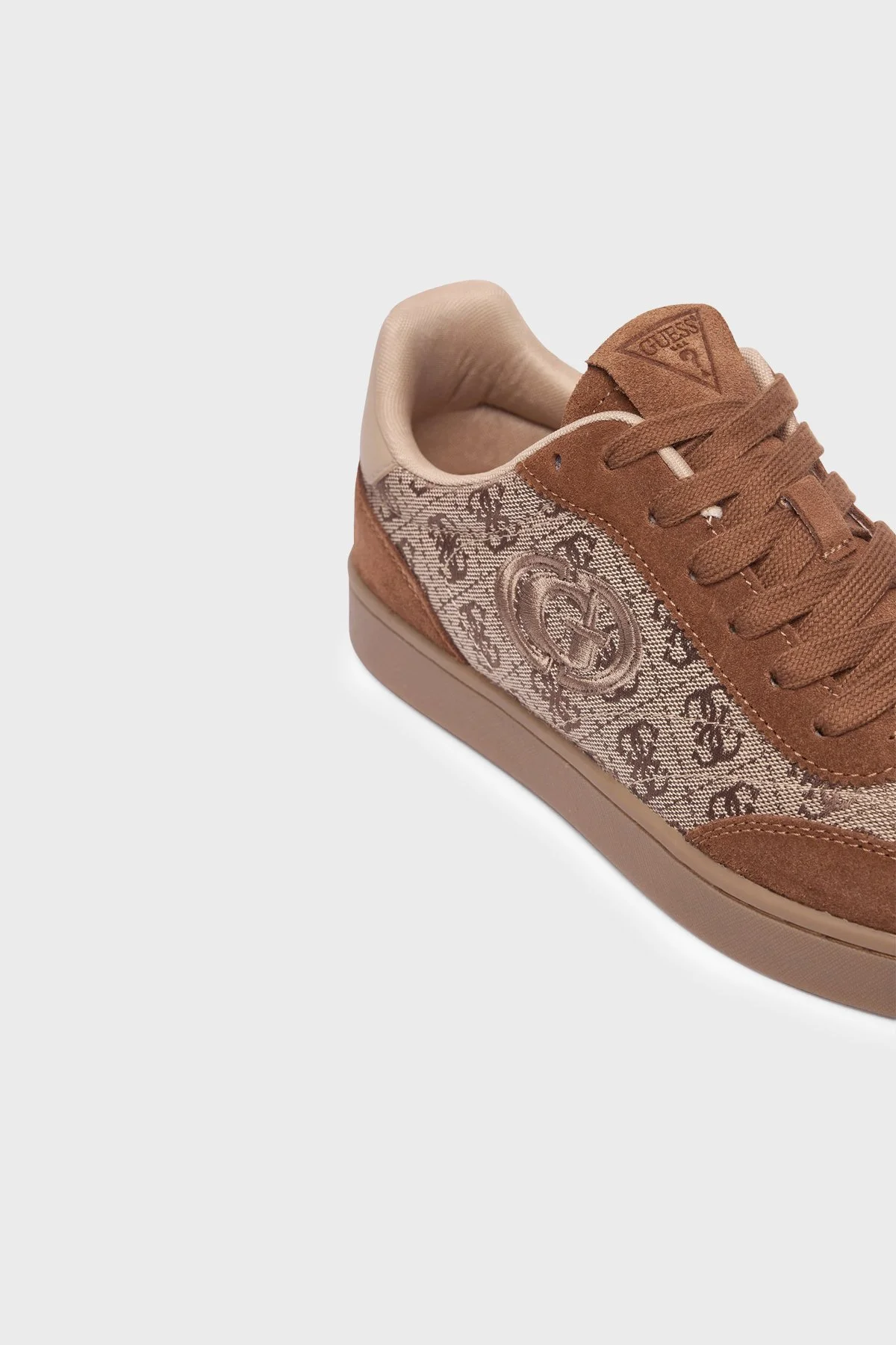 Guess Jacek 4G Logolu Süet Detaylı Sneaker FLTJACLEA12 Kadın Ayakkabı FLTJAC LEA12 COGNA Taba - 6