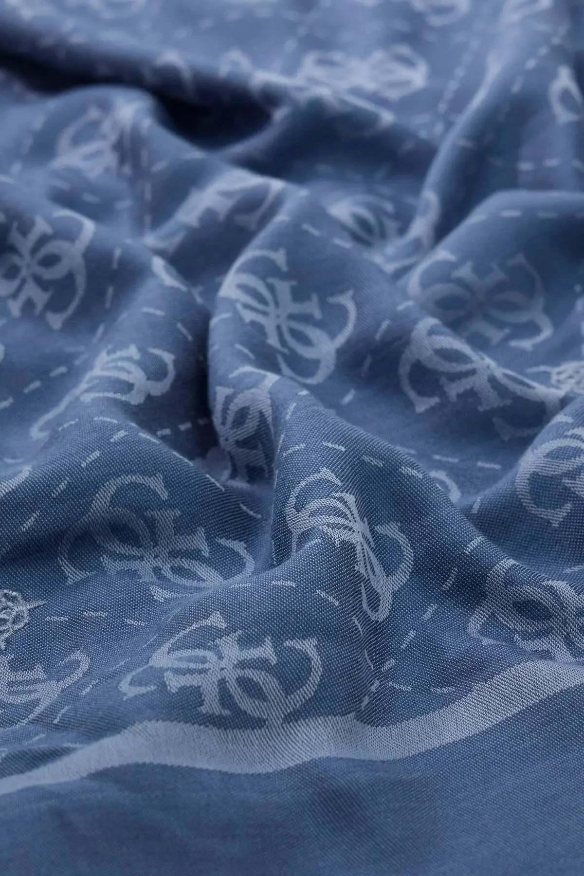 Guess Jacquard Logolu 70 x 180 AW5529VIS03 Kadın Şal AW5529 VIS03 PCB Açık mavi - 3