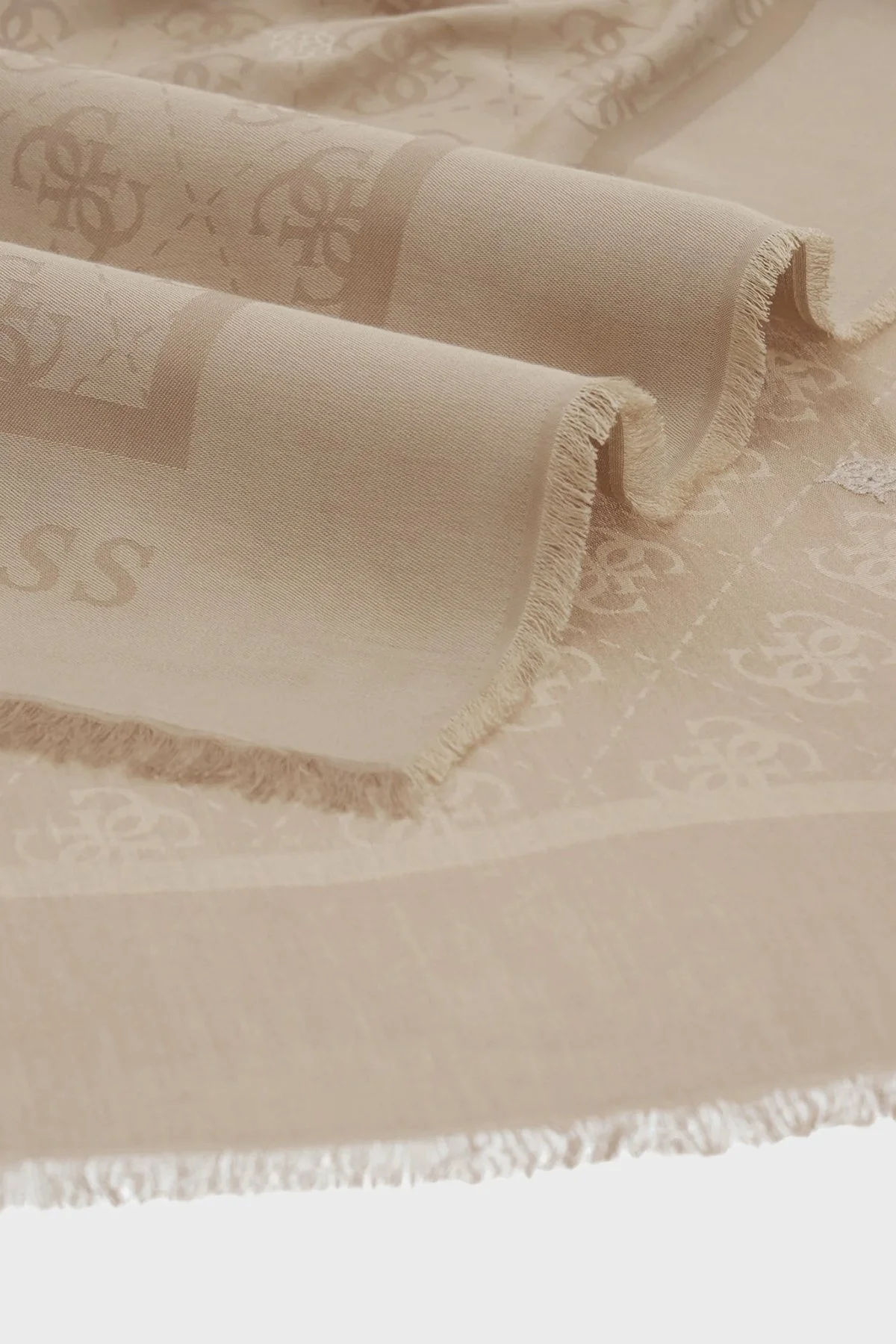 Guess Jacquard Logolu 70 x 180 cm AW5529VIS03 Kadın Şal AW5529 VIS03 BEI Bej - 3