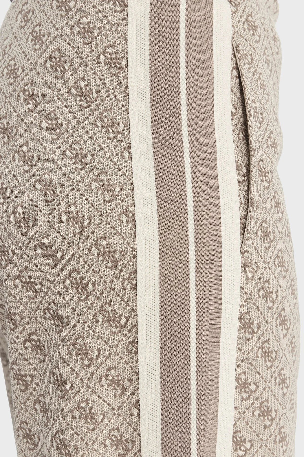 Guess Jacquard Pamuk Karışımlı Regular Fit 4G Logolu Yüksek Bel V6GB04K2955 Bayan Pantolon V6GB04 K2955 FMC4 SÜTLÜ KAHVE - 4