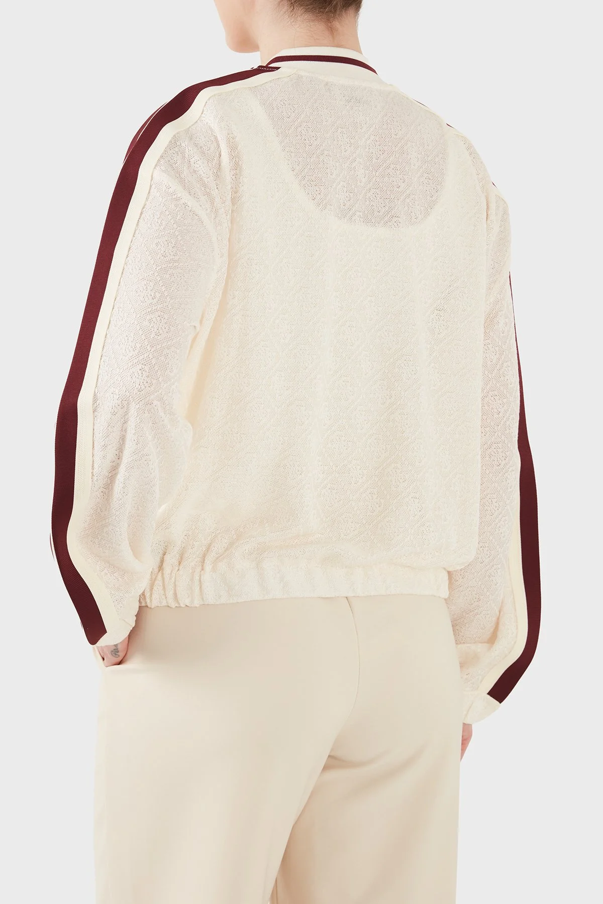 Guess Jakarlı Logolu Kolej Yaka Fermuarlı V6GL01K2960 Kadın Sweat V6GL01 K2960 FW07 KREM - 3