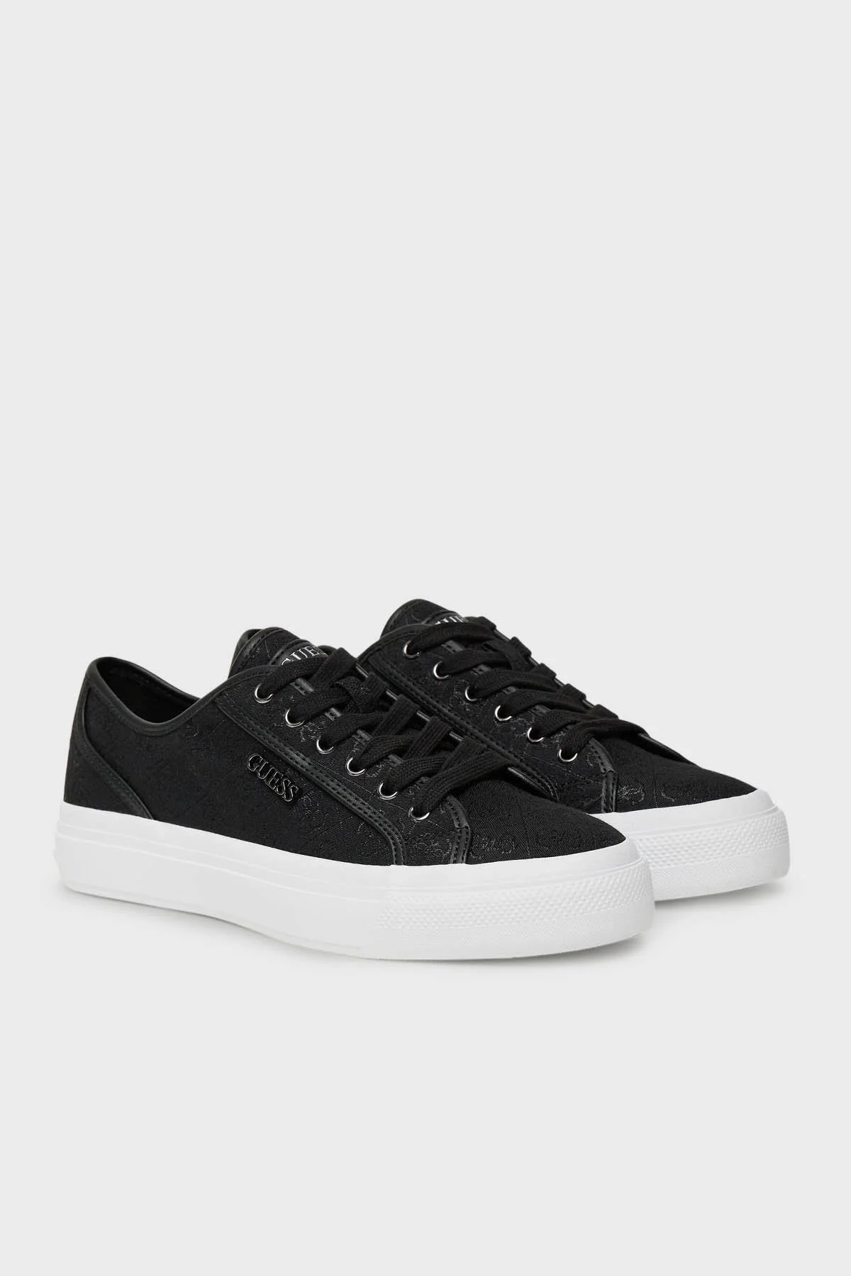 Guess Jelexa9 Jakarlı Logo Detaylı Kalın Taban Sneaker FLTJX9FAL12 Bayan Ayakkabı FLTJX9 FAL12 BLACK SİYAH - 2