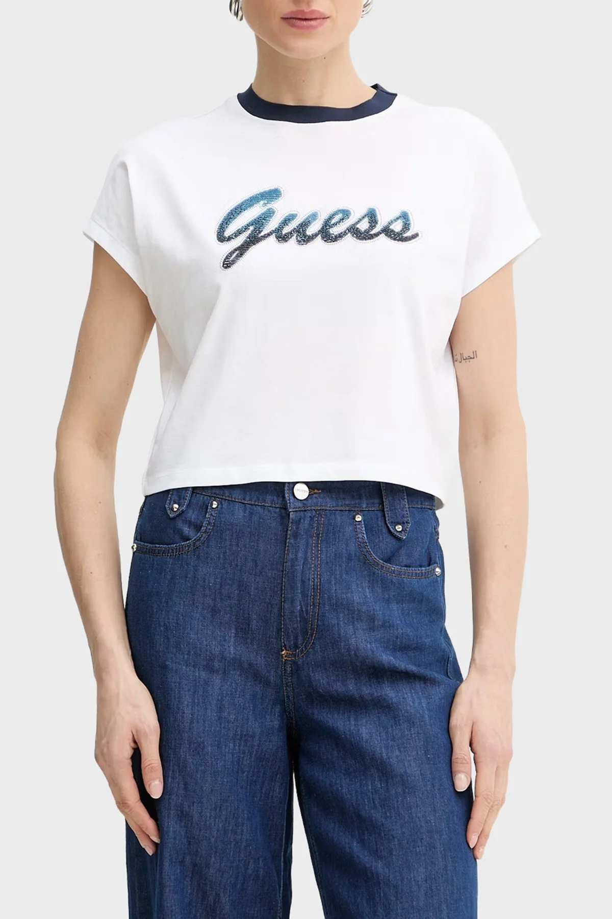Guess Jersey Logolu % 100 Pamuk Regular Fit Bisiklet Yaka W6GI31K3224 Bayan T Shirt W6GI31 K3224 G011 BEYAZ - 1