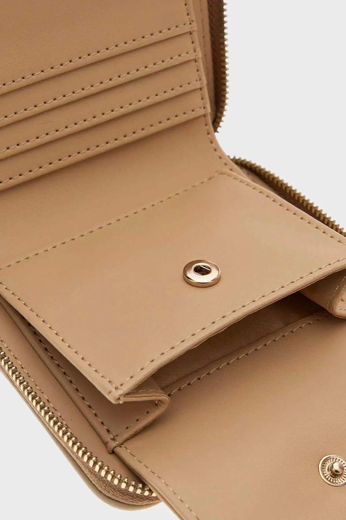 Guess Jessa Logolu SWJG8362137 Bayan Cüzdan SWJG83 62137 LTL KAHVE - 4