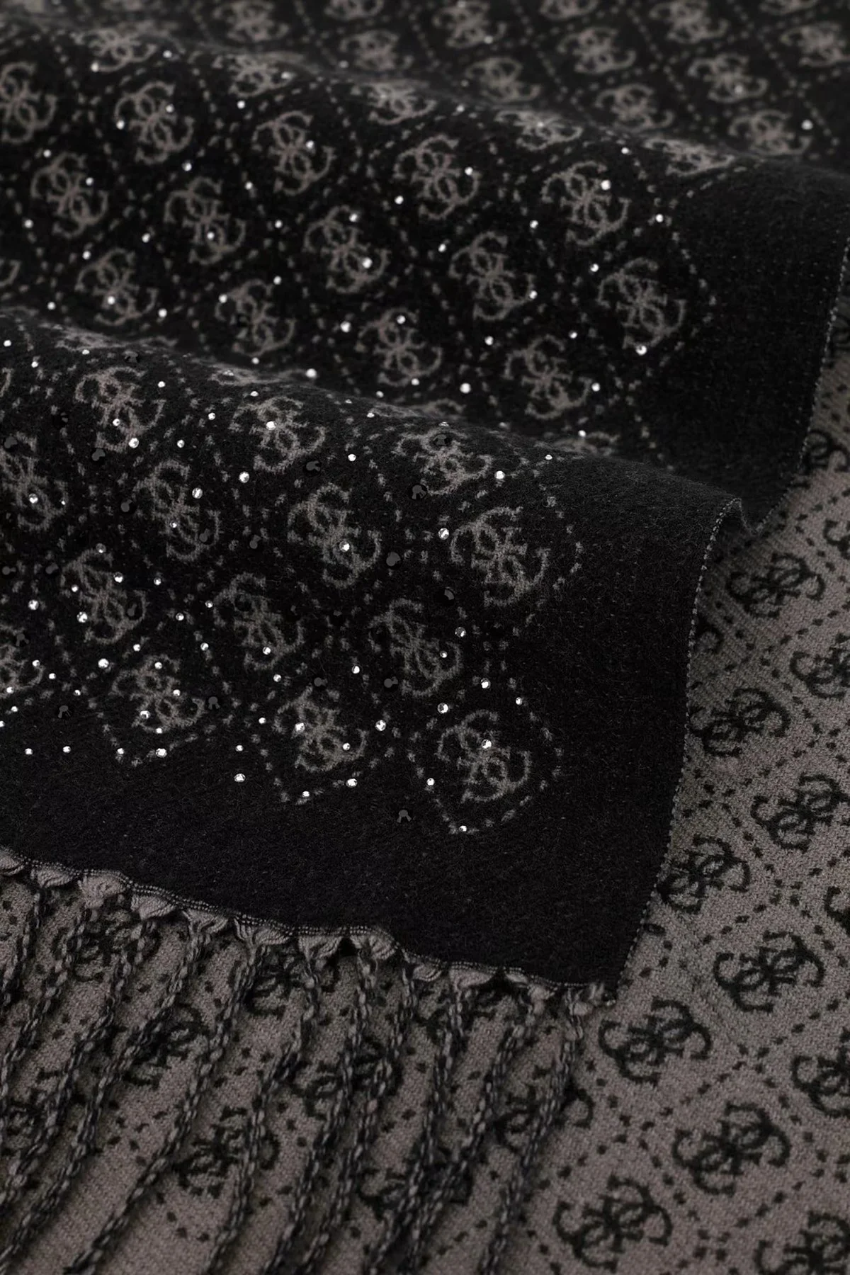 Guess Jewels Logolu 65 x 180 cm AW5658POL03 Kadın Şal AW5658 POL03 BLA Siyah - 3