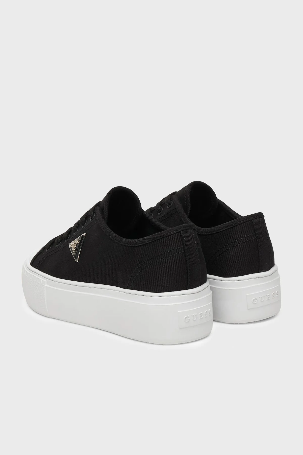 Guess Joezi Logolu Kalın Tabanlı Sneaker FLJJZ3FAB12 Kadın Ayakkabı FLJJZ3 FAB12 BLACK SİYAH - 4