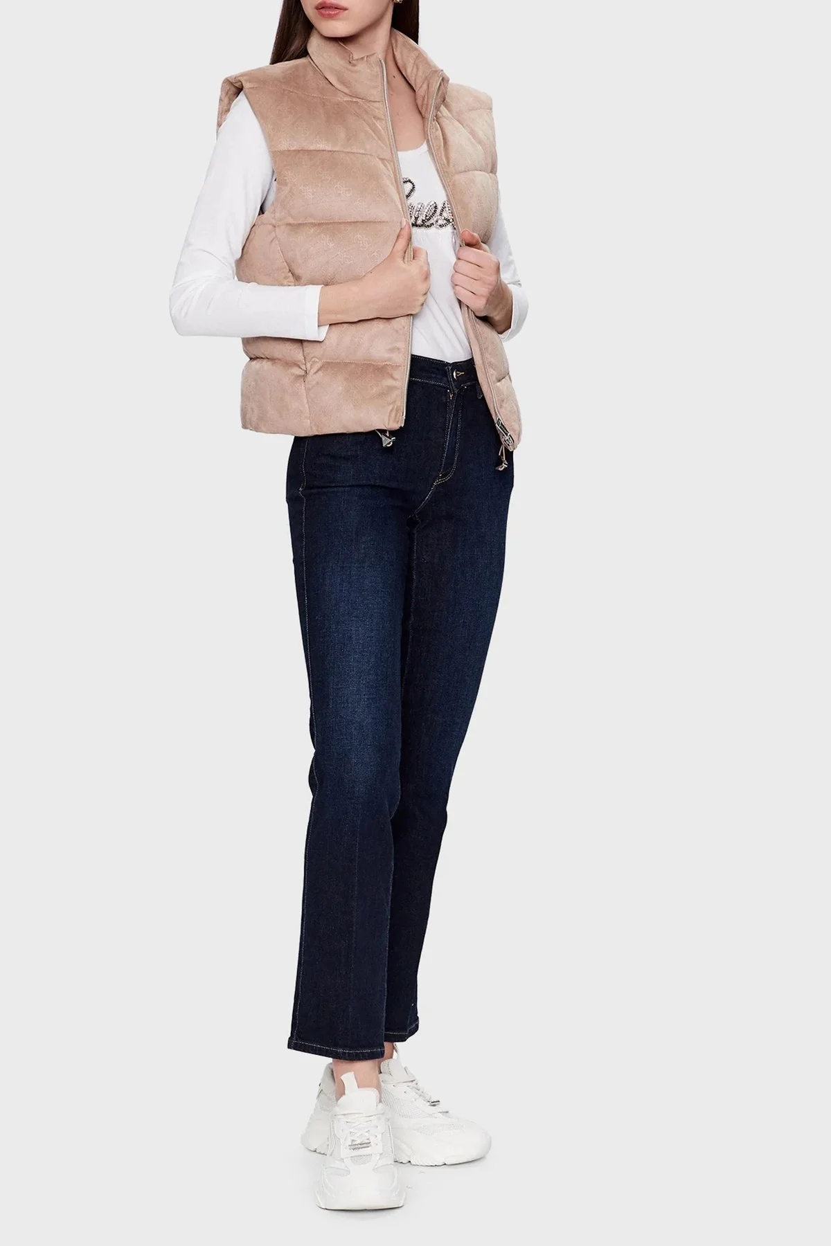 Guess Jole Logolu Slim Fit Dik Yaka Yapay Süet Şişme Bayan Yelek W3YN38WFIY0 A10L BEJ - 3