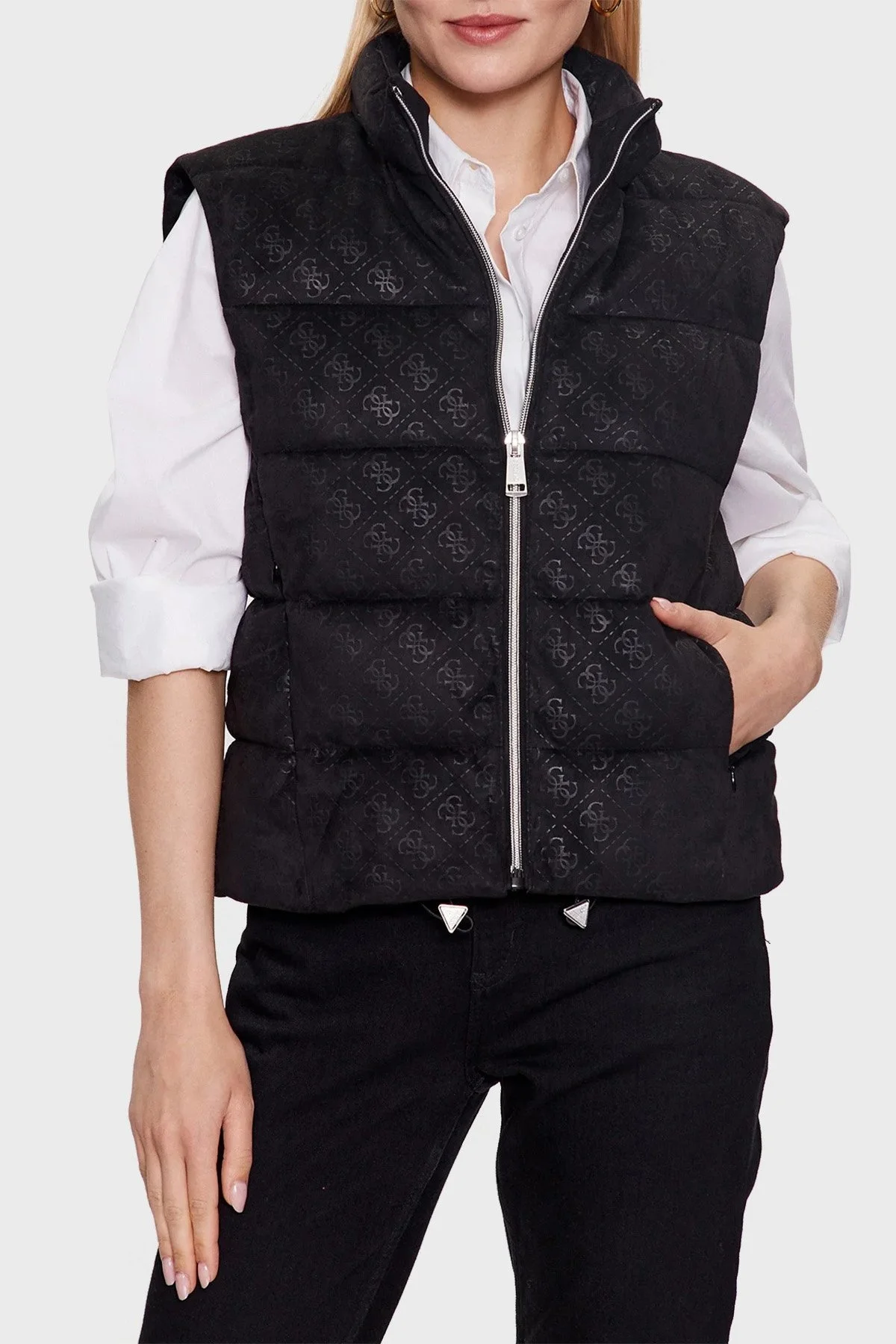 Guess Jole Logolu Slim Fit Dik Yaka Yapay Süet Şişme Bayan Yelek W3YN38WFIY0 JBLK SİYAH - 1